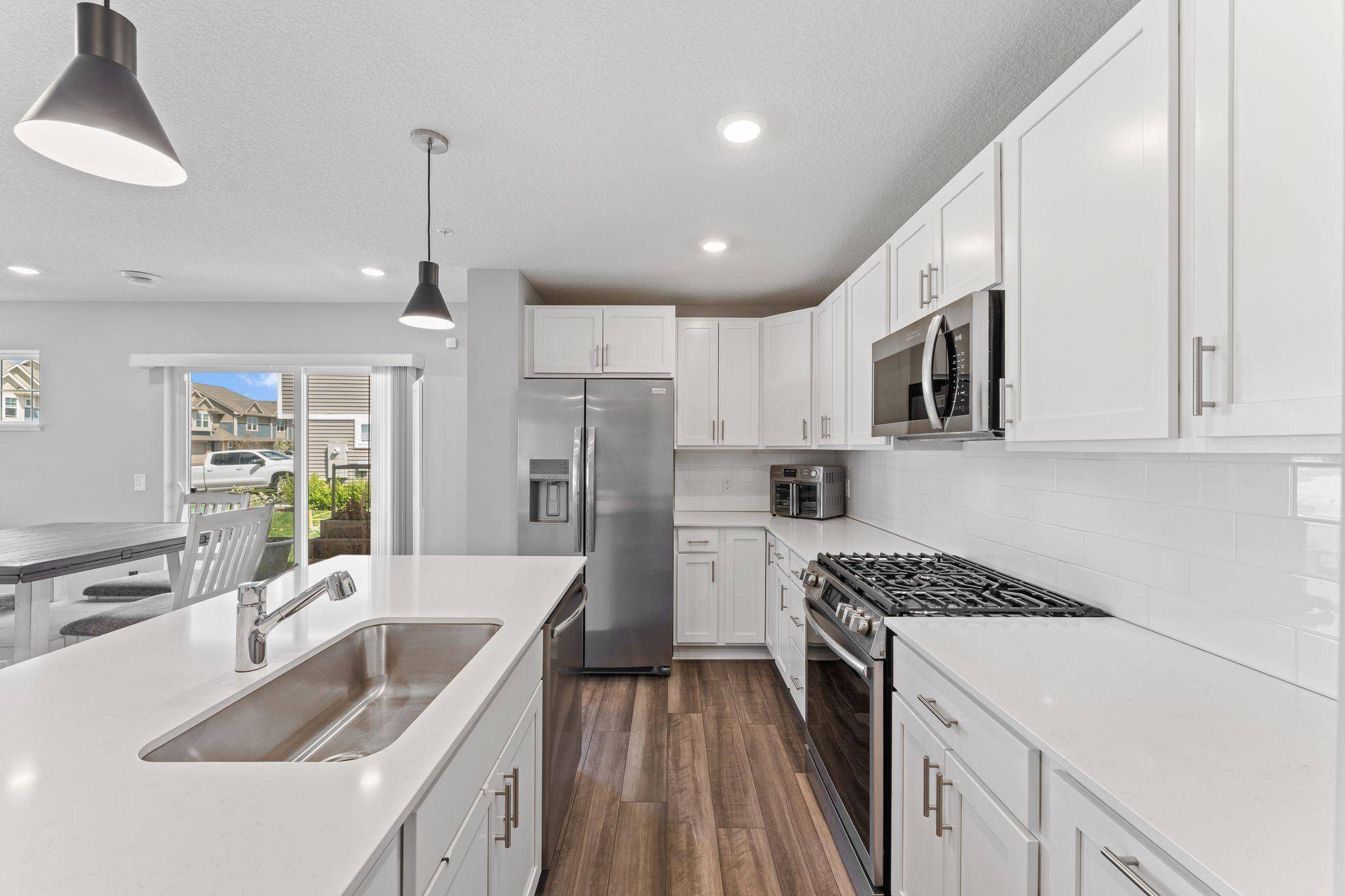 21902 Denton AVE, Farmington, MN 55024