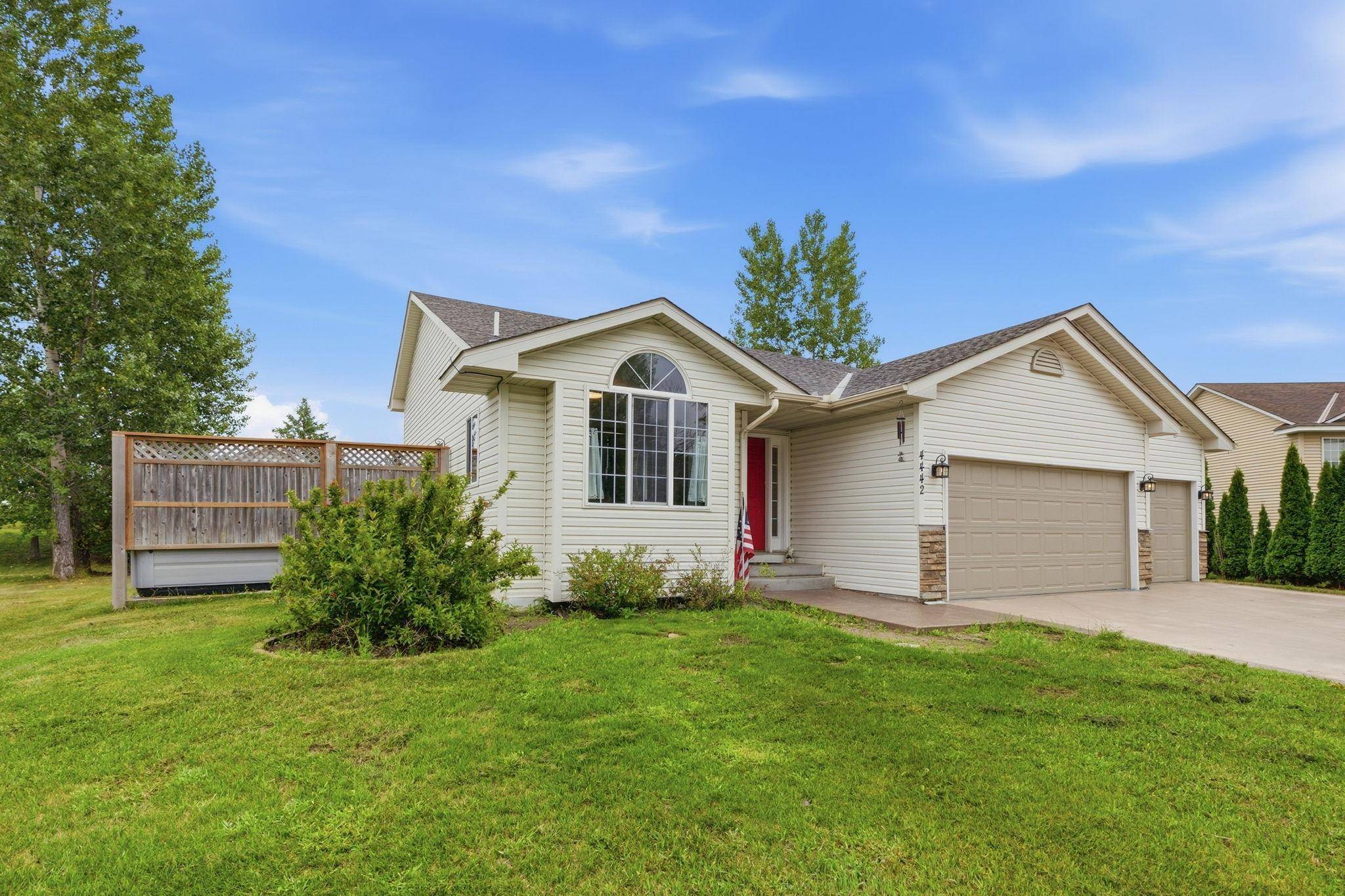 4442 Eakern CIR NE, Monticello, MN 55362
