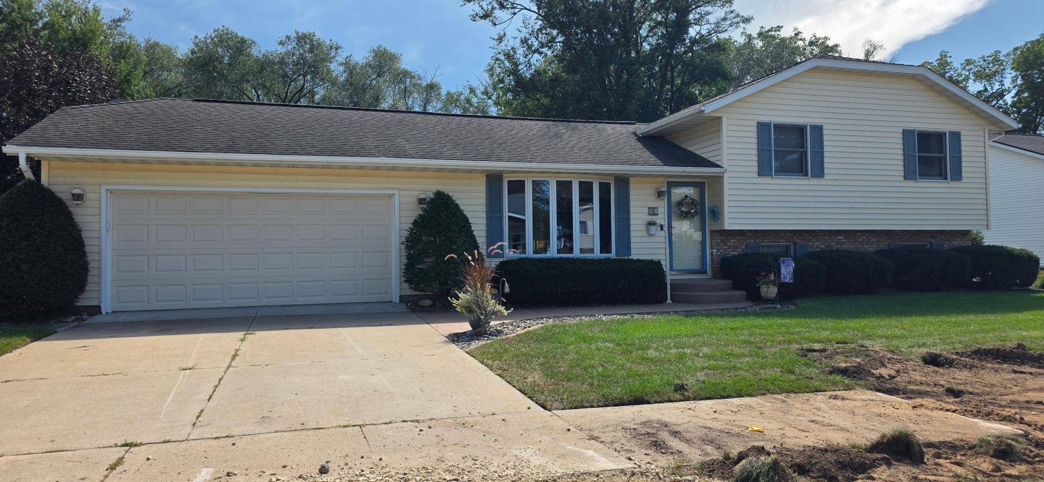 724 Well ST, Onalaska, WI 54650