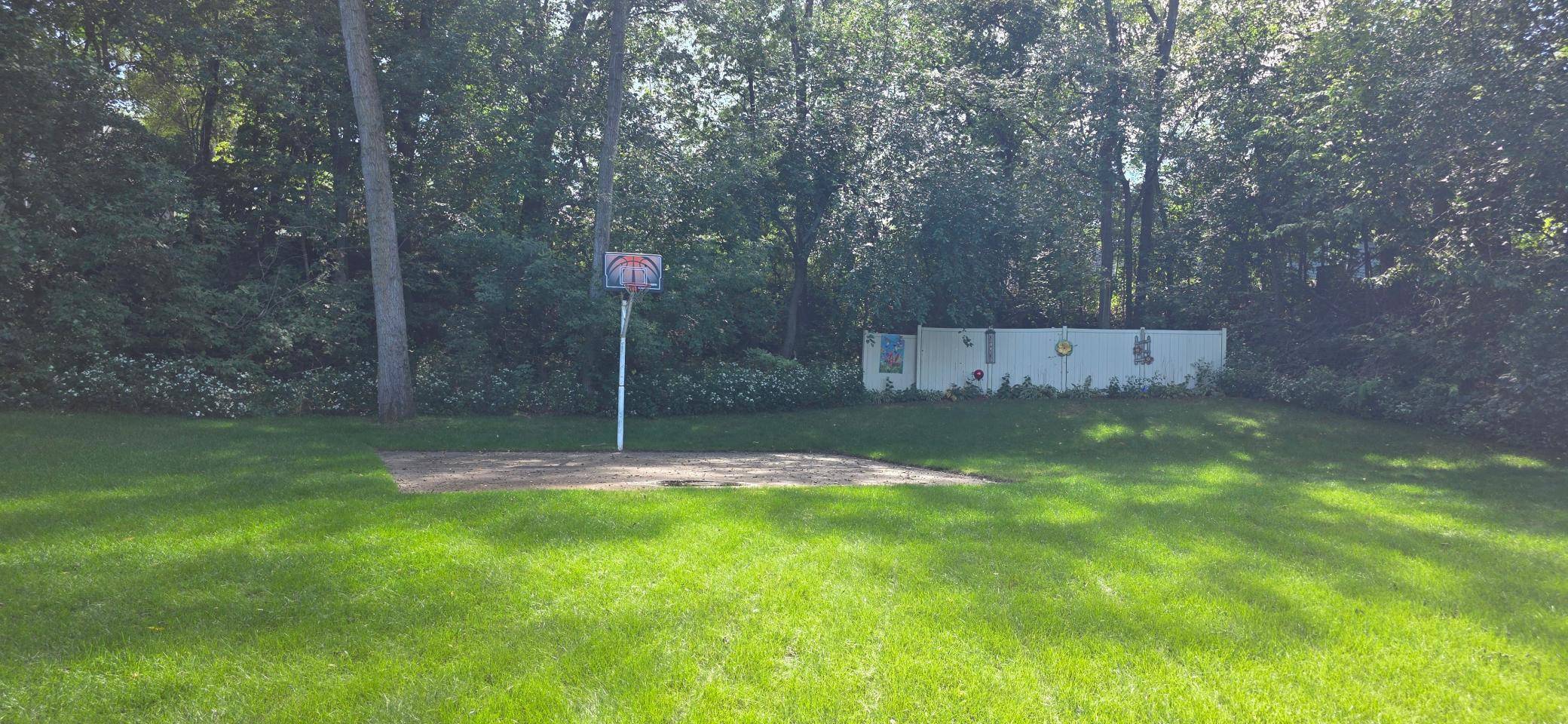 724 Well ST, Onalaska, WI 54650
