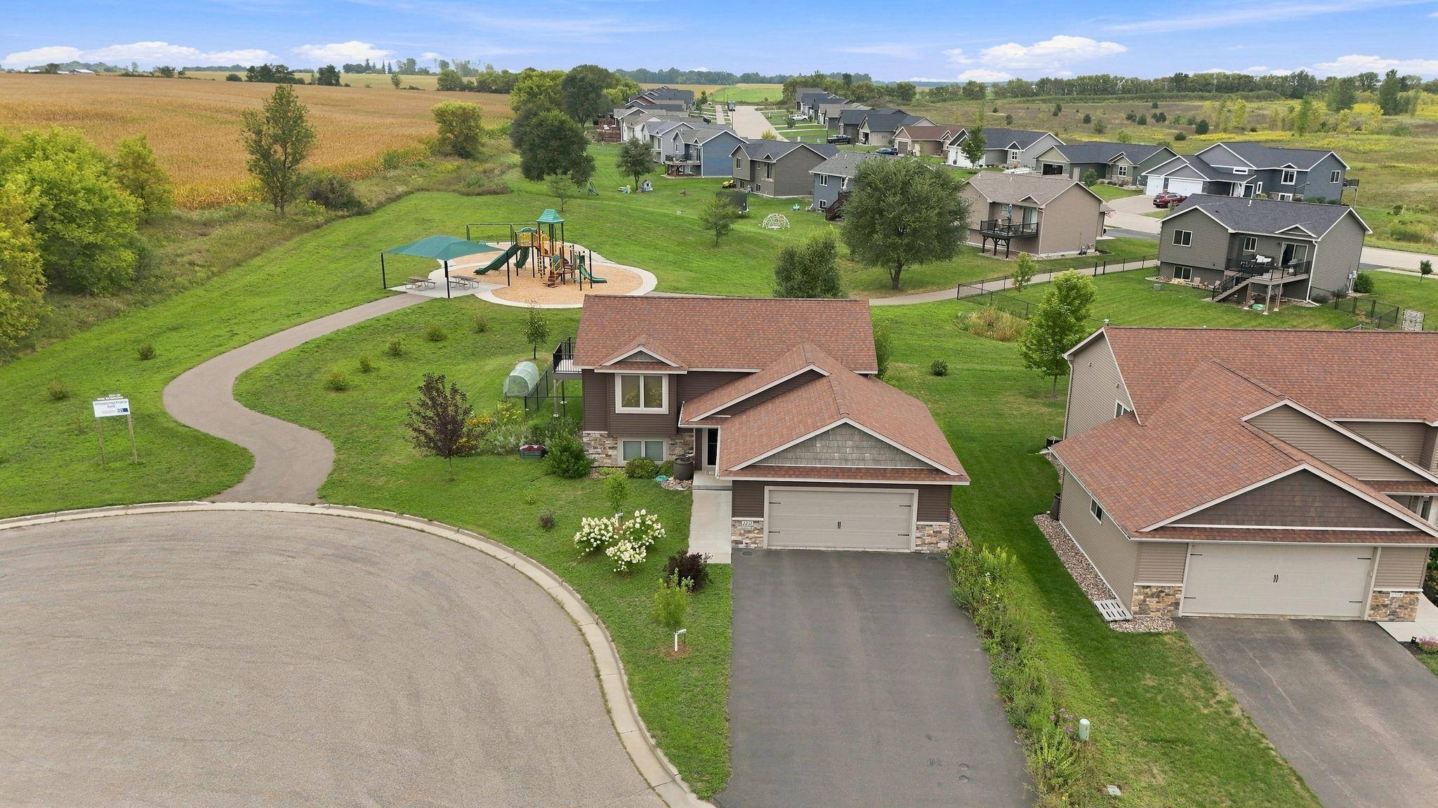 2237 Pioneer TRL, New Richmond, WI 54017