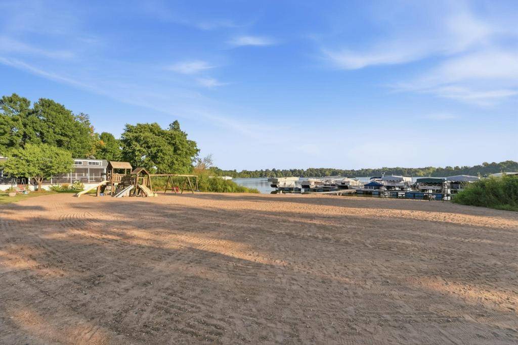 18096 Browns Lake RD, Richmond, MN 56368