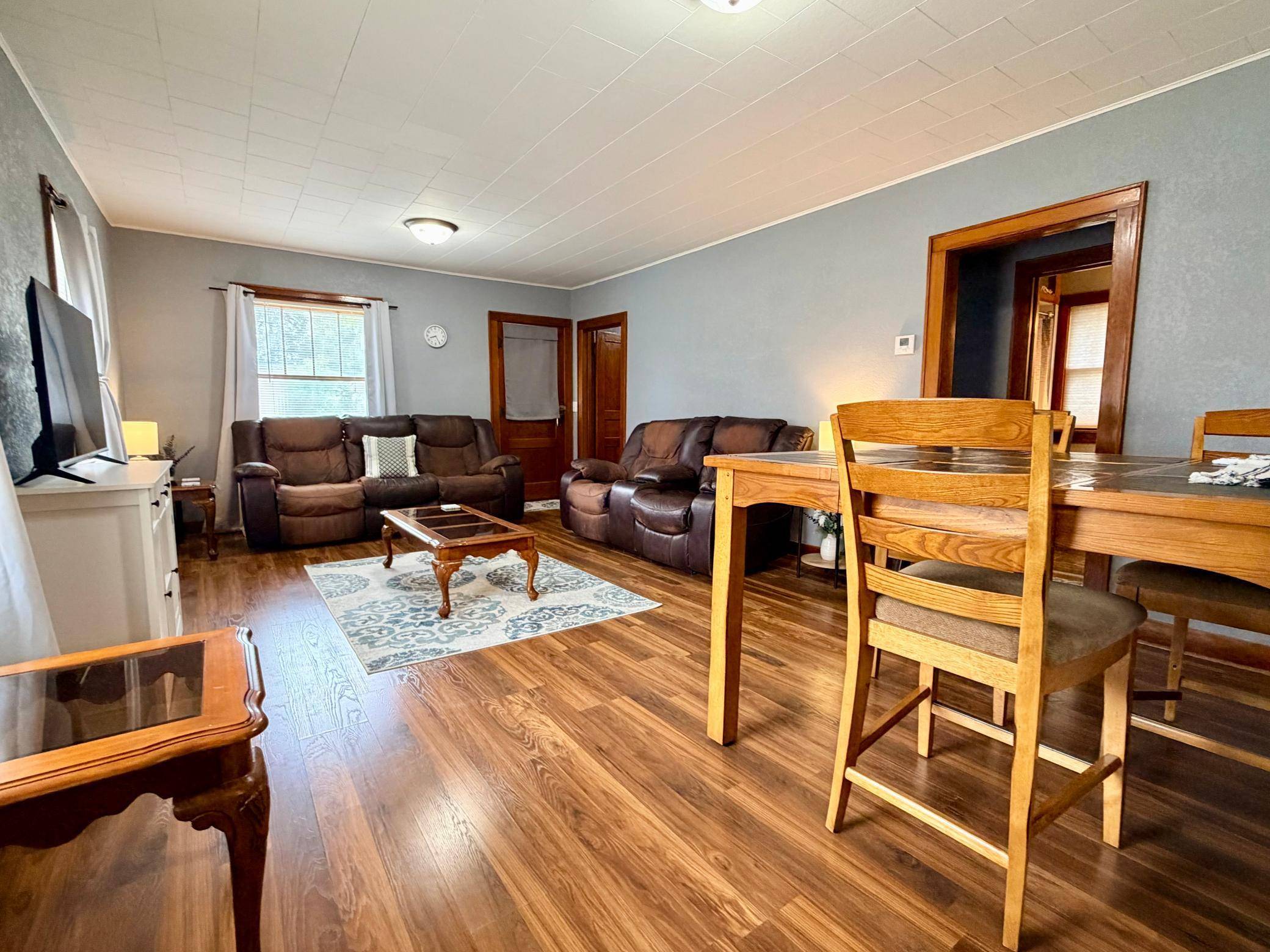 330 E 4th ST, Lismore, MN 56155