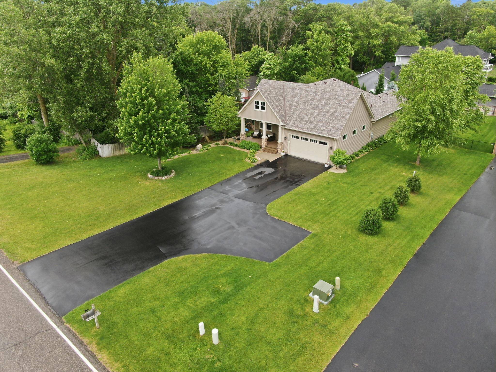 13728 Orchard RD, Minnetonka, MN 55305