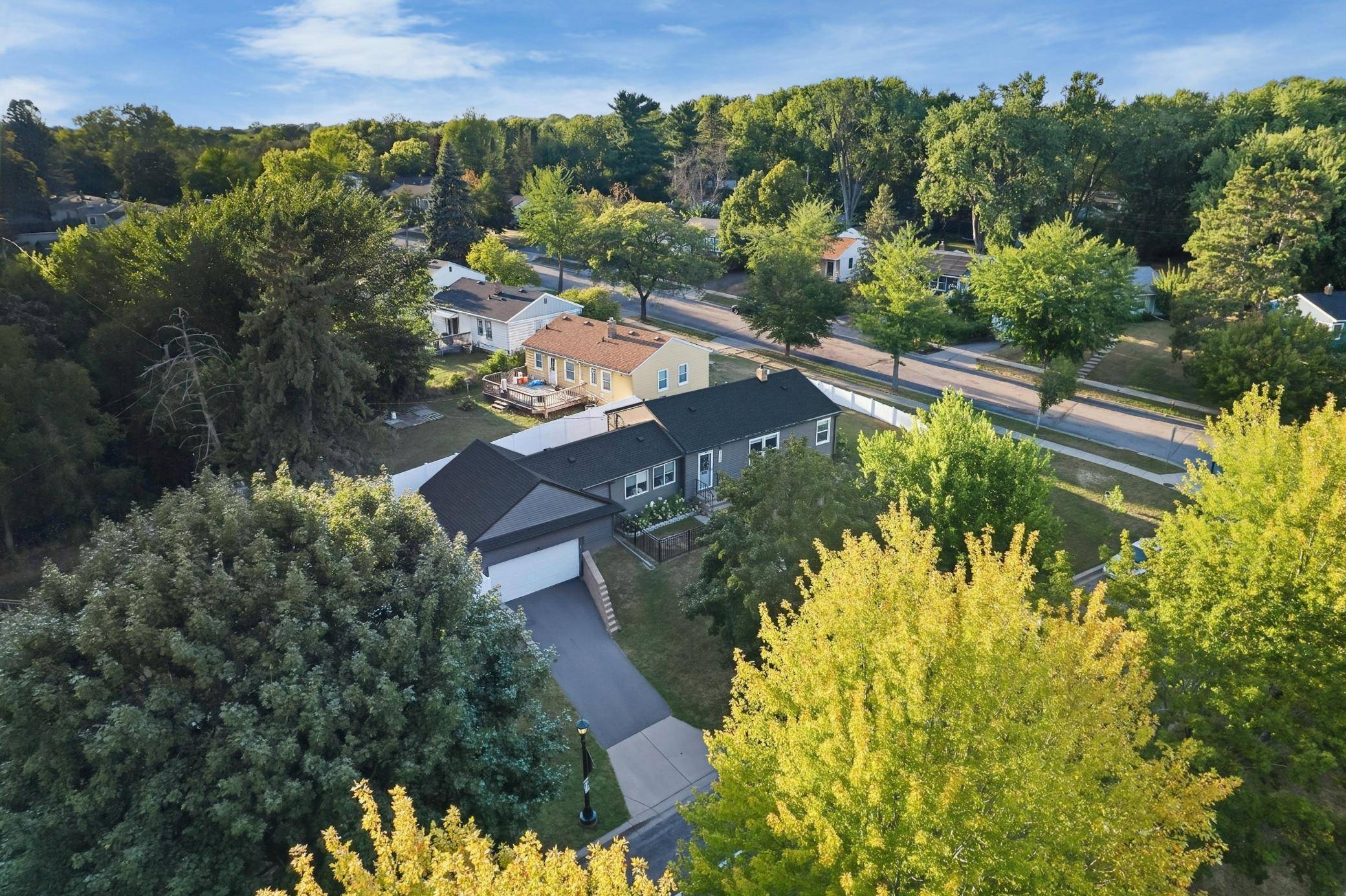 1165 Edgewater BLVD, Saint Paul, MN 55119