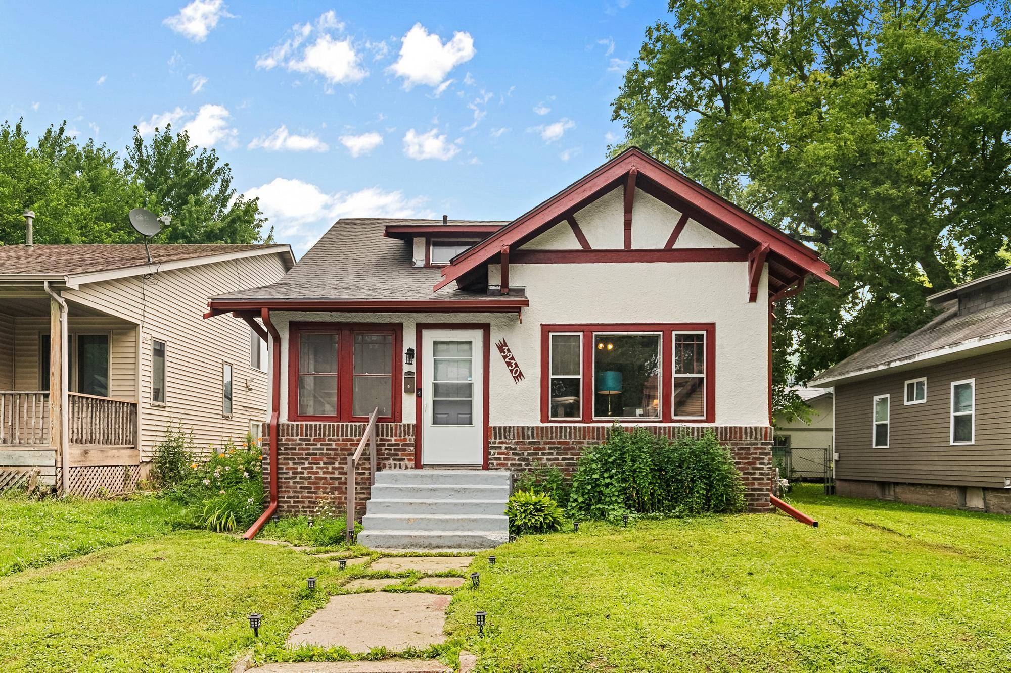 3230 Colfax AVE N, Minneapolis, MN 55412