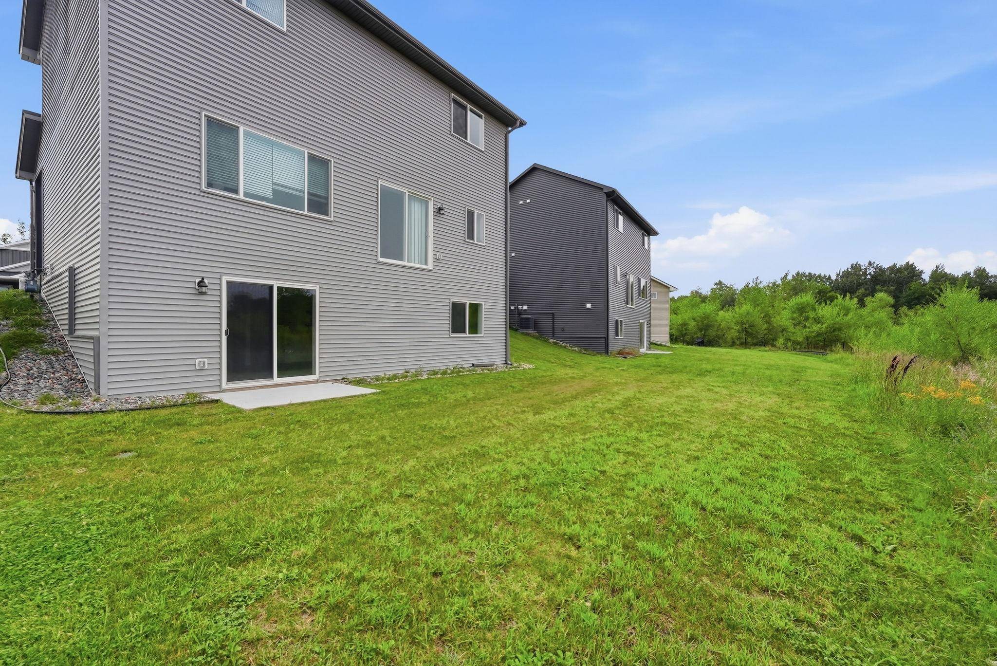 977 45th AVE NE, Saint Cloud, MN 56304