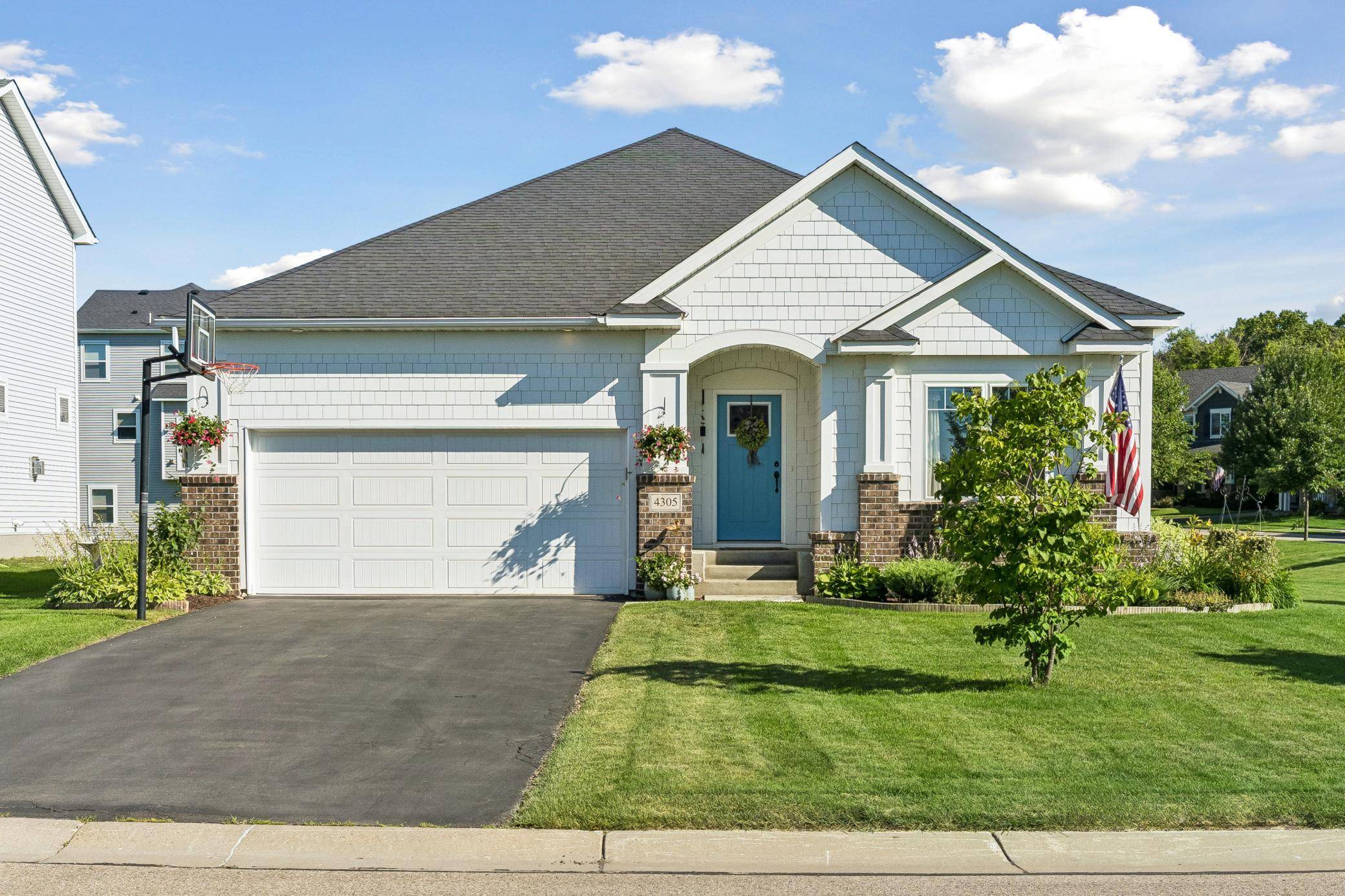 4305 Cottagewood CT, Excelsior, MN 55331