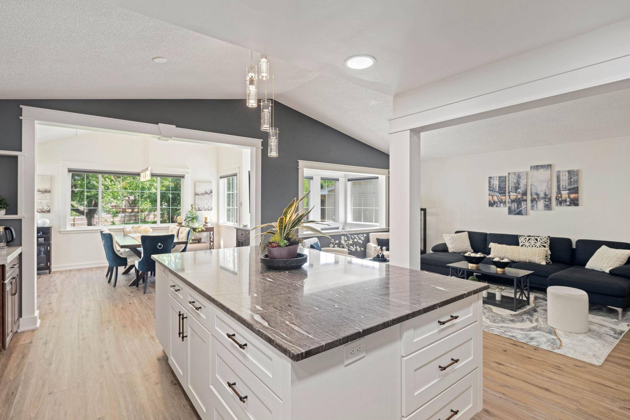 7712 N College Park DR, Brooklyn Park, MN 55445