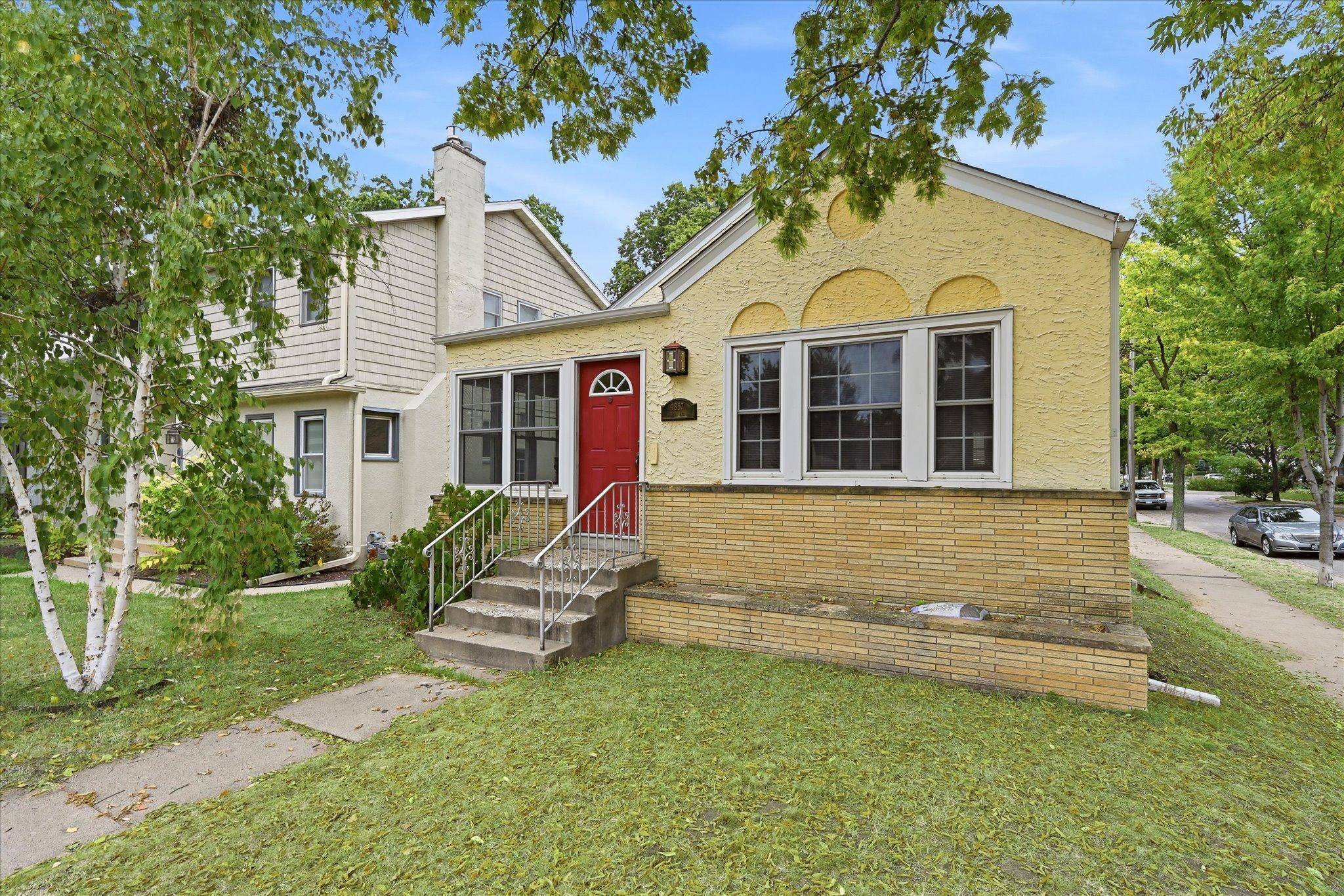 4857 Xerxes AVE S, Minneapolis, MN 55410