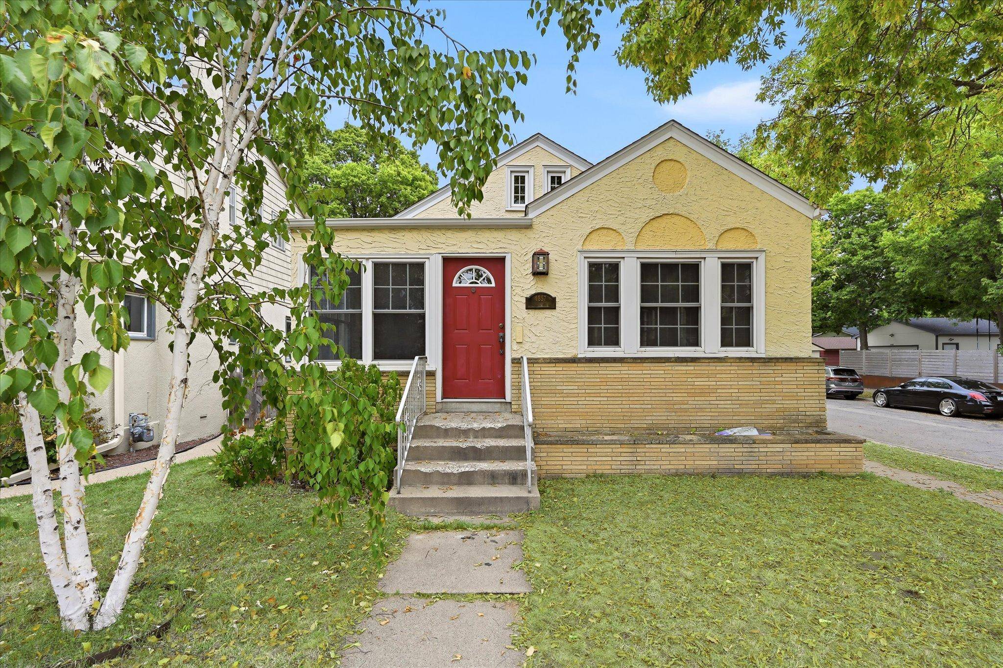 4857 Xerxes AVE S, Minneapolis, MN 55410