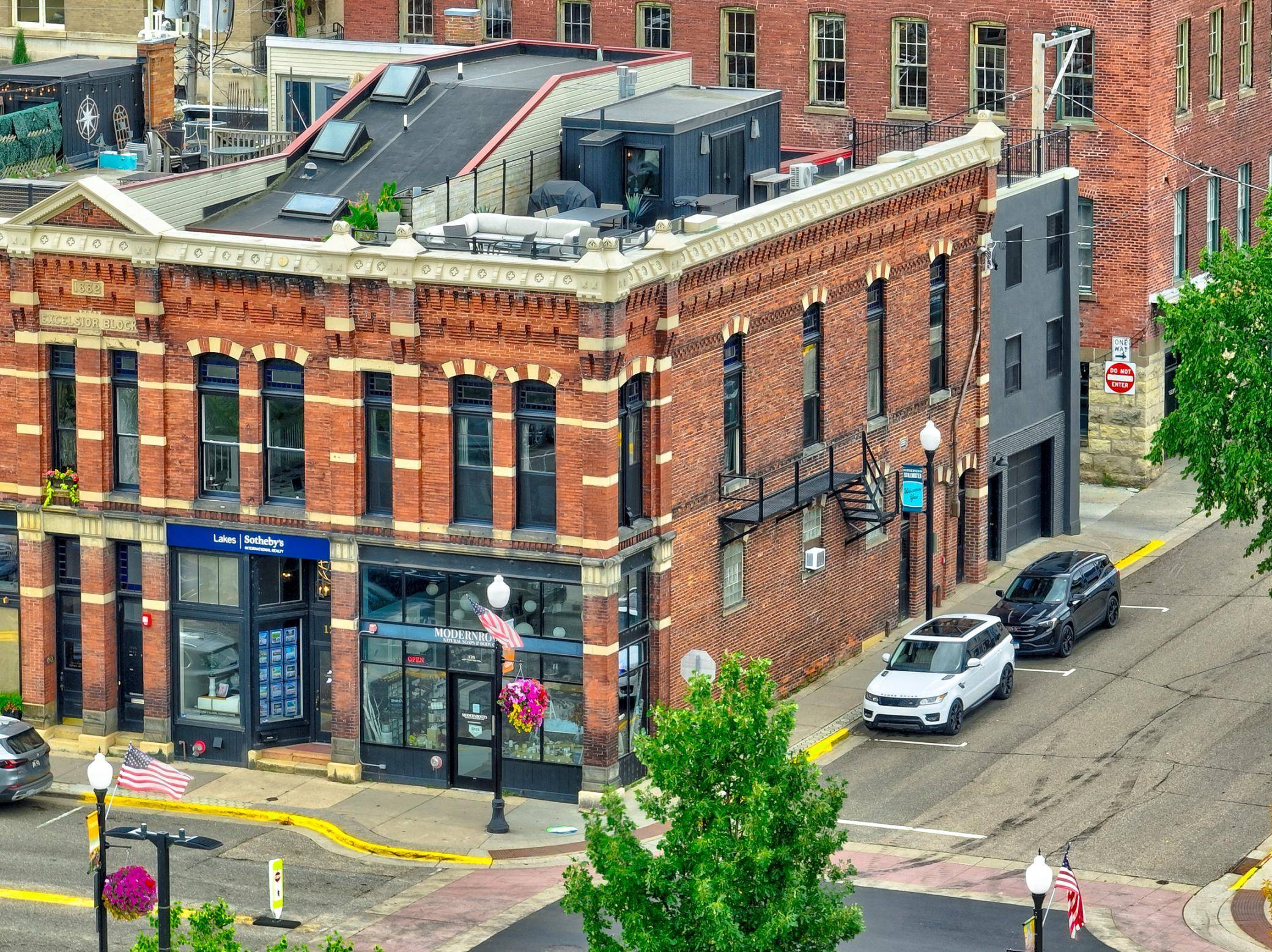 126 Main ST N, Stillwater, MN 55082