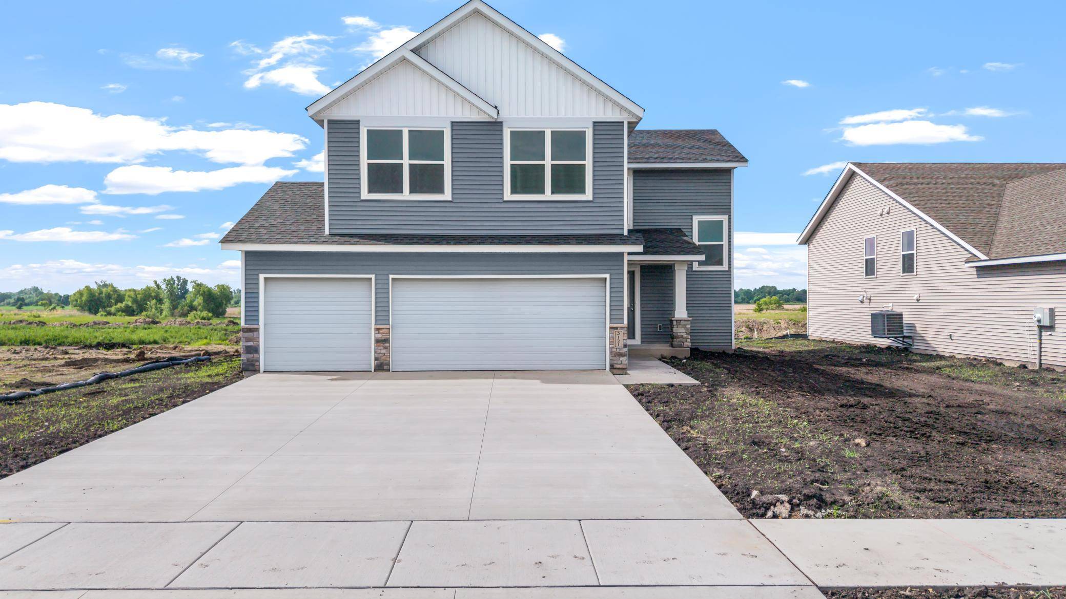 533 Sienna DR, Watertown, MN 55388