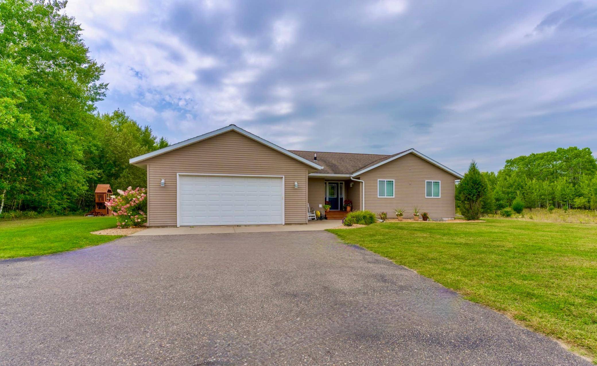 10807 Tavistock RD NW, Bemidji, MN 56601