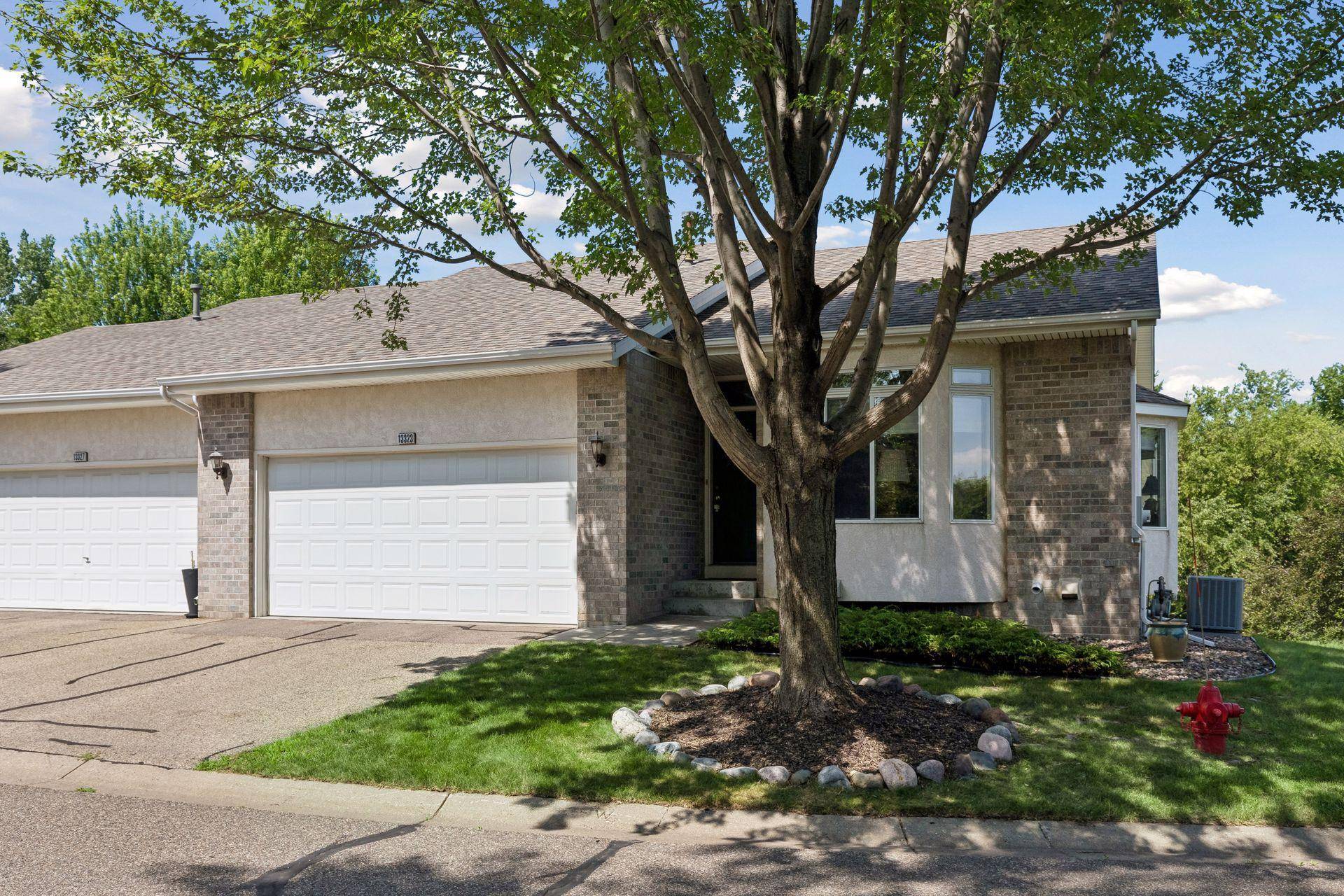 13323 Glenhaven CT, Apple Valley, MN 55124