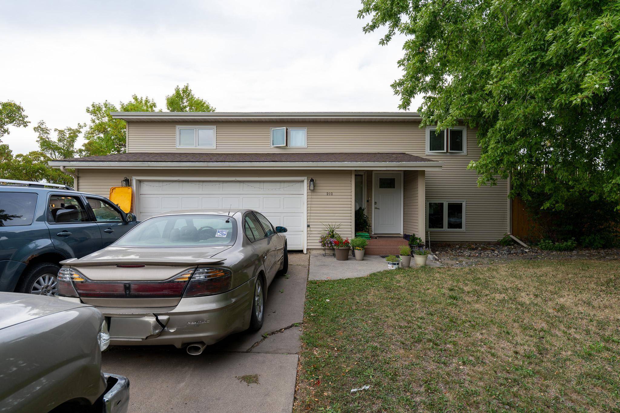 202 11th AVE E, West Fargo, ND 58078