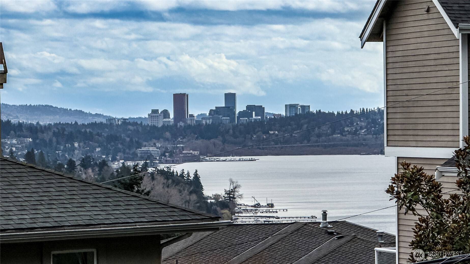 11855 89th PL NE, Kirkland, WA 98034