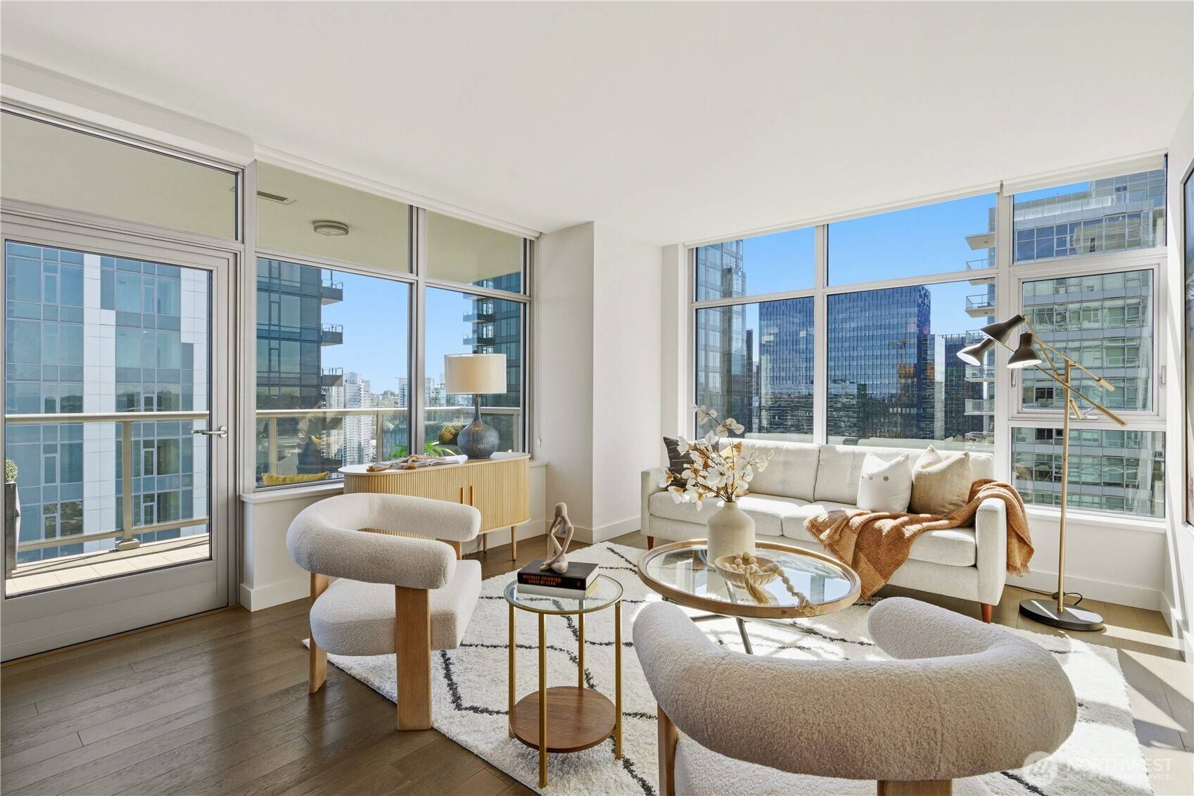 583 Battery ST #3602N, Seattle, WA 98121