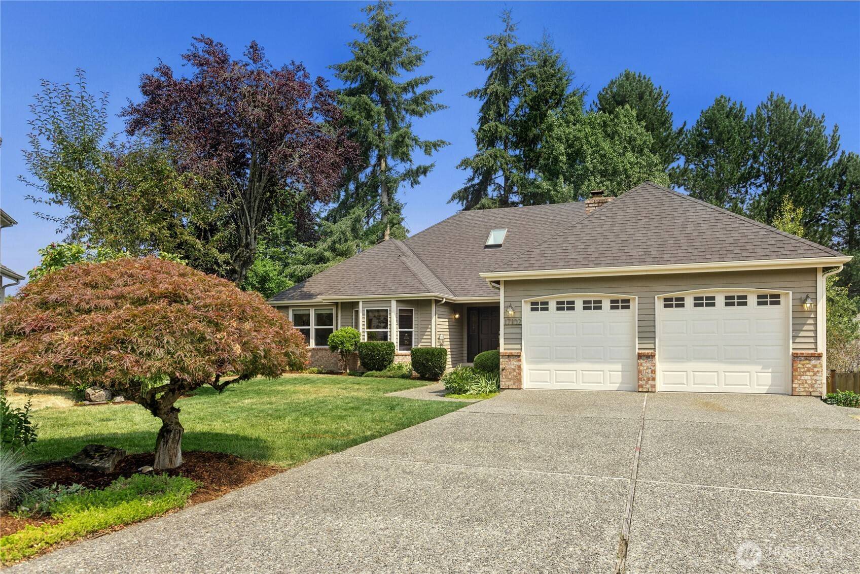 17102 NE 37th PL, Bellevue, WA 98008