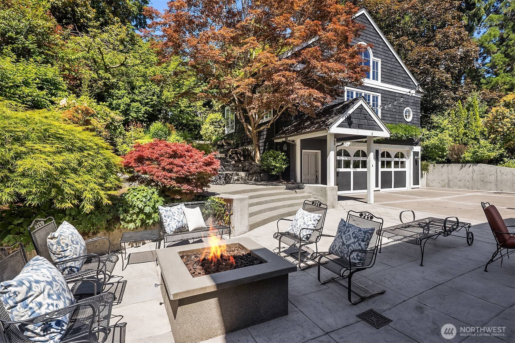 5506 NE Penrith RD, Seattle, WA 98105