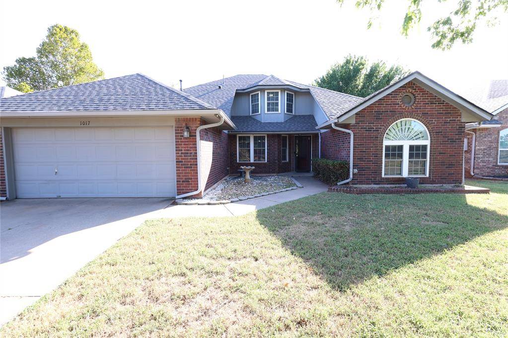 1017 Blue Ridge DR, Edmond, OK 73003