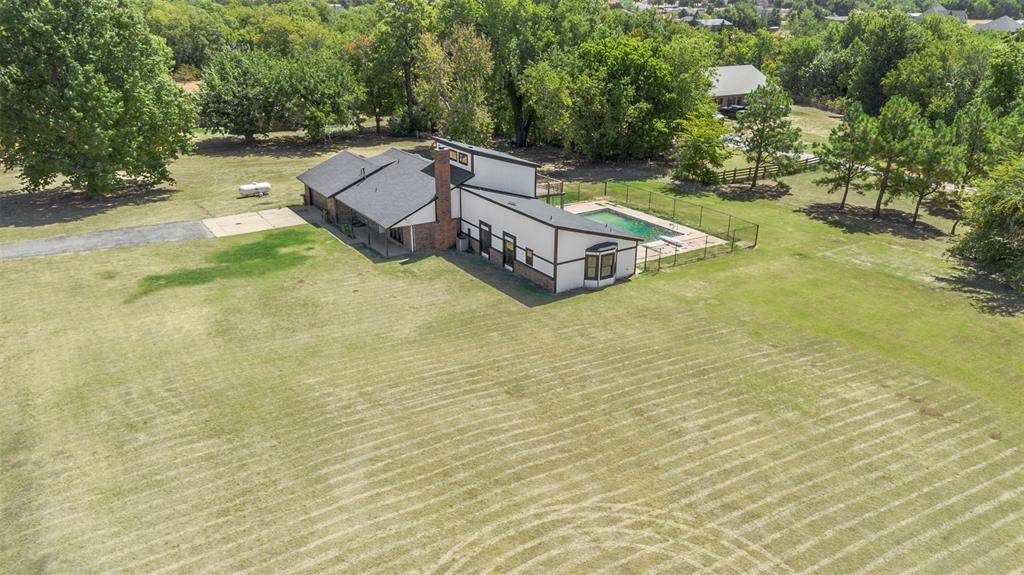 707 Cedar Springs DR, Tuttle, OK 73089