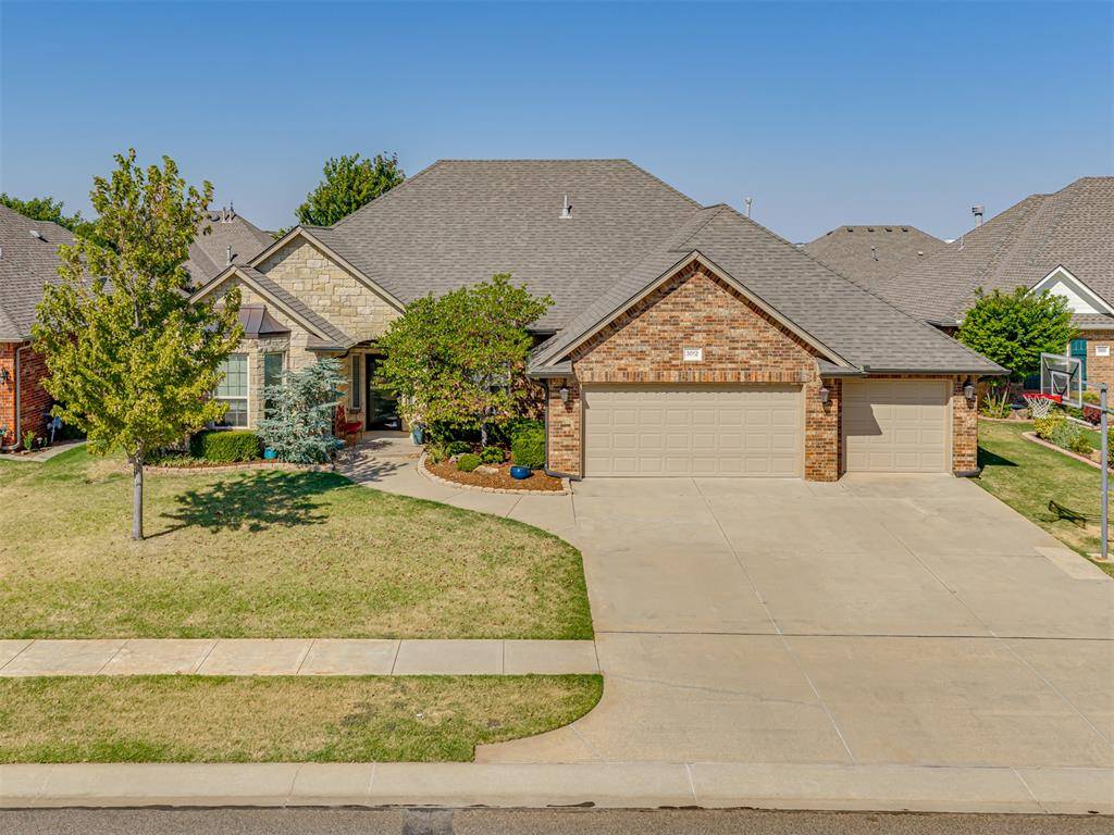 3012 Skye Ridge DR, Norman, OK 73069