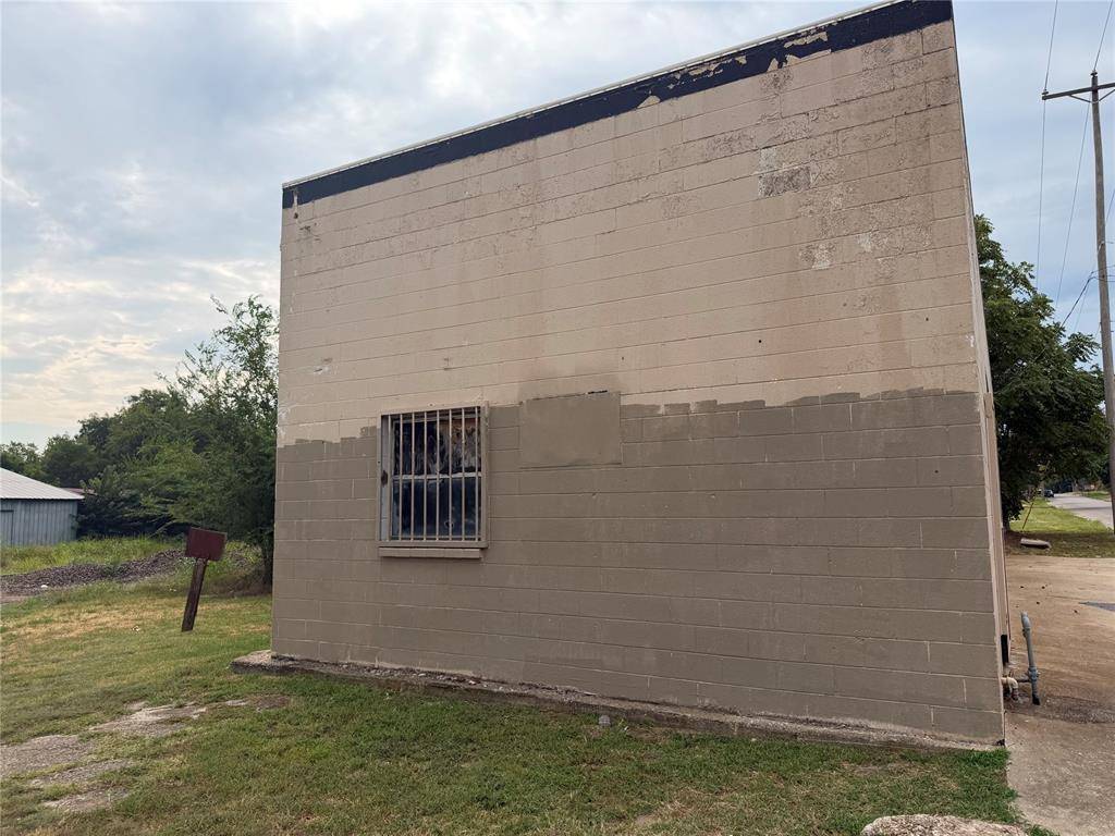 601 E Main ST, Shawnee, OK 74801