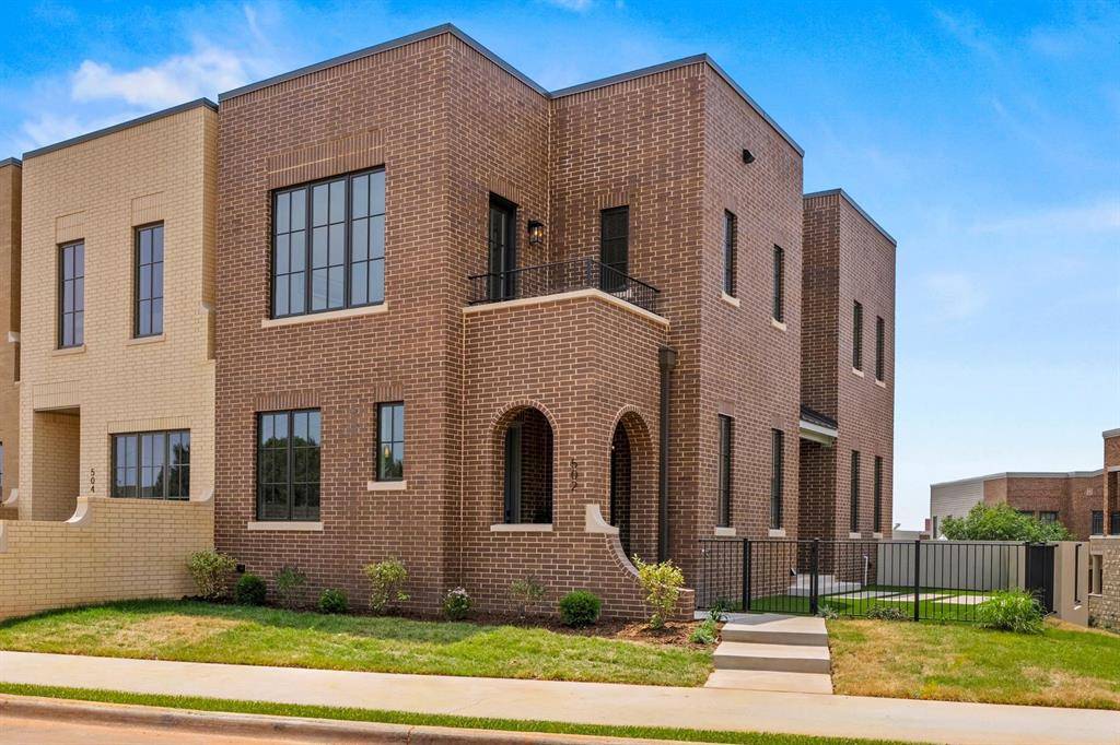516 NE 2nd ST, Oklahoma City, OK 73104