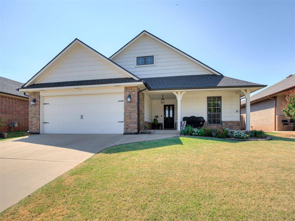 2204 NW 158th ST, Edmond, OK 73013