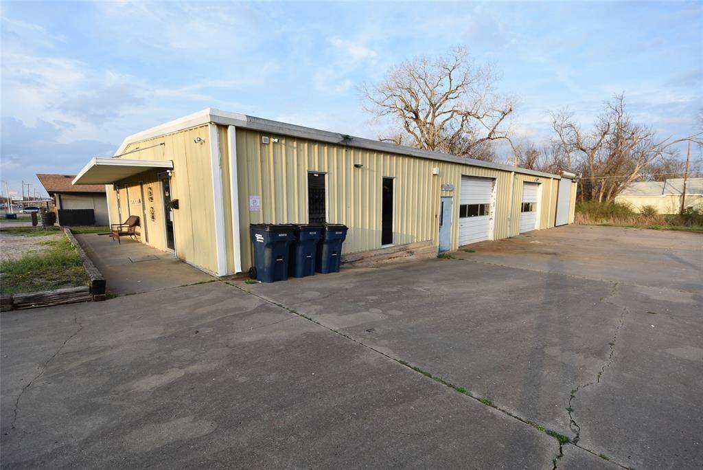 610 N Main ST, Seminole, OK 74868