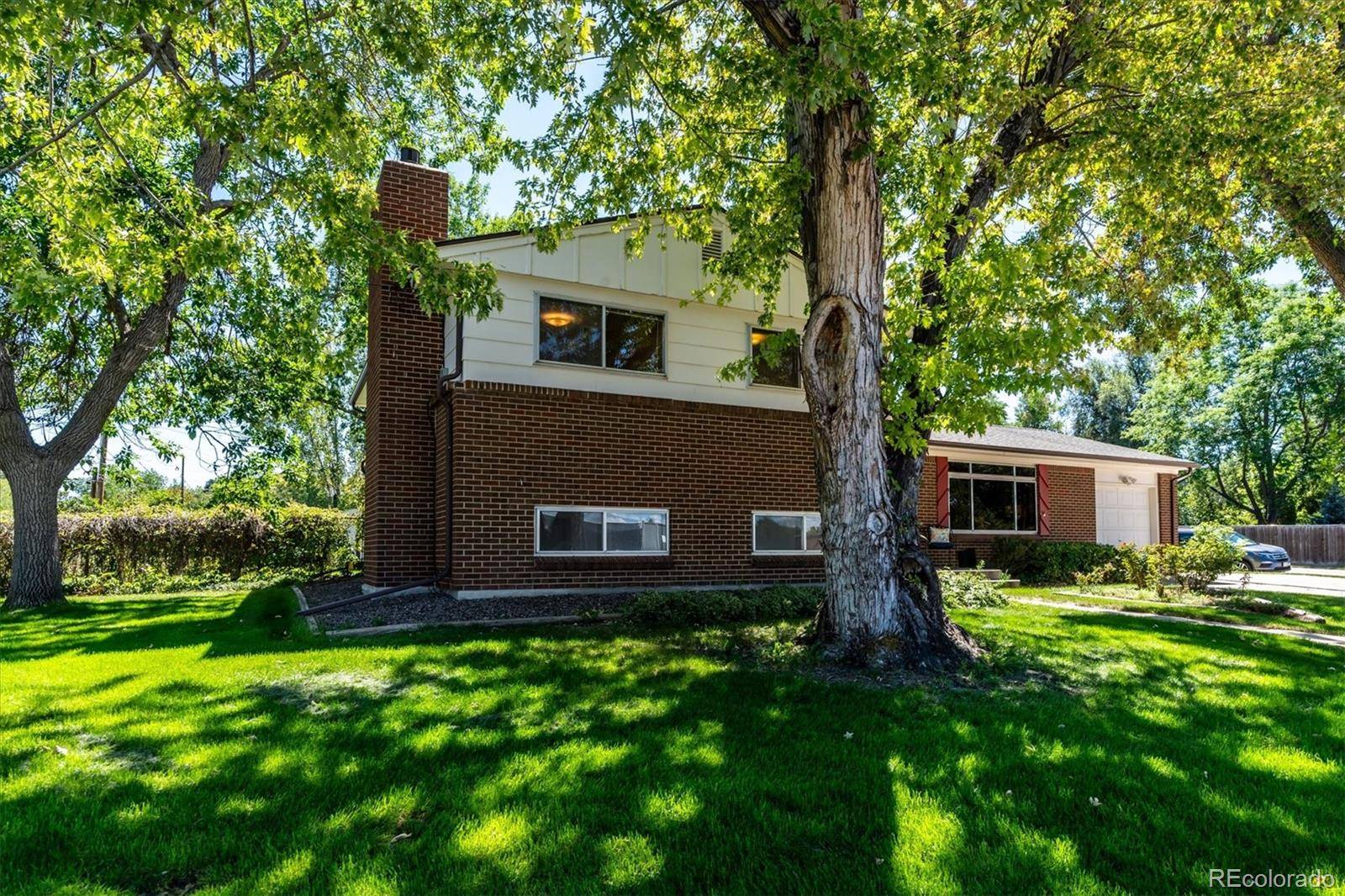 7050 S Uinta ST, Centennial, CO 80112