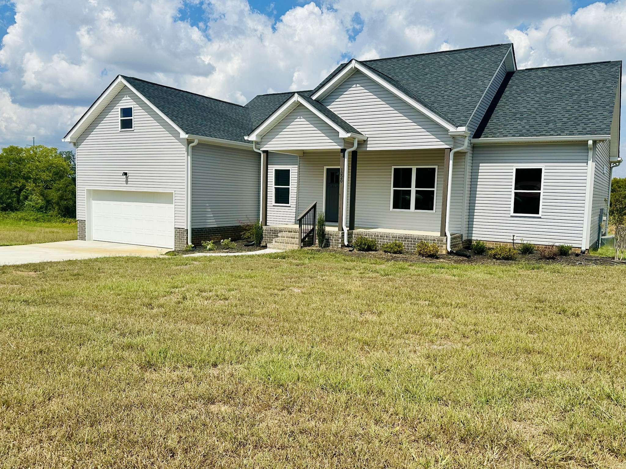 1220 Vickie Ln, Portland, TN 37148