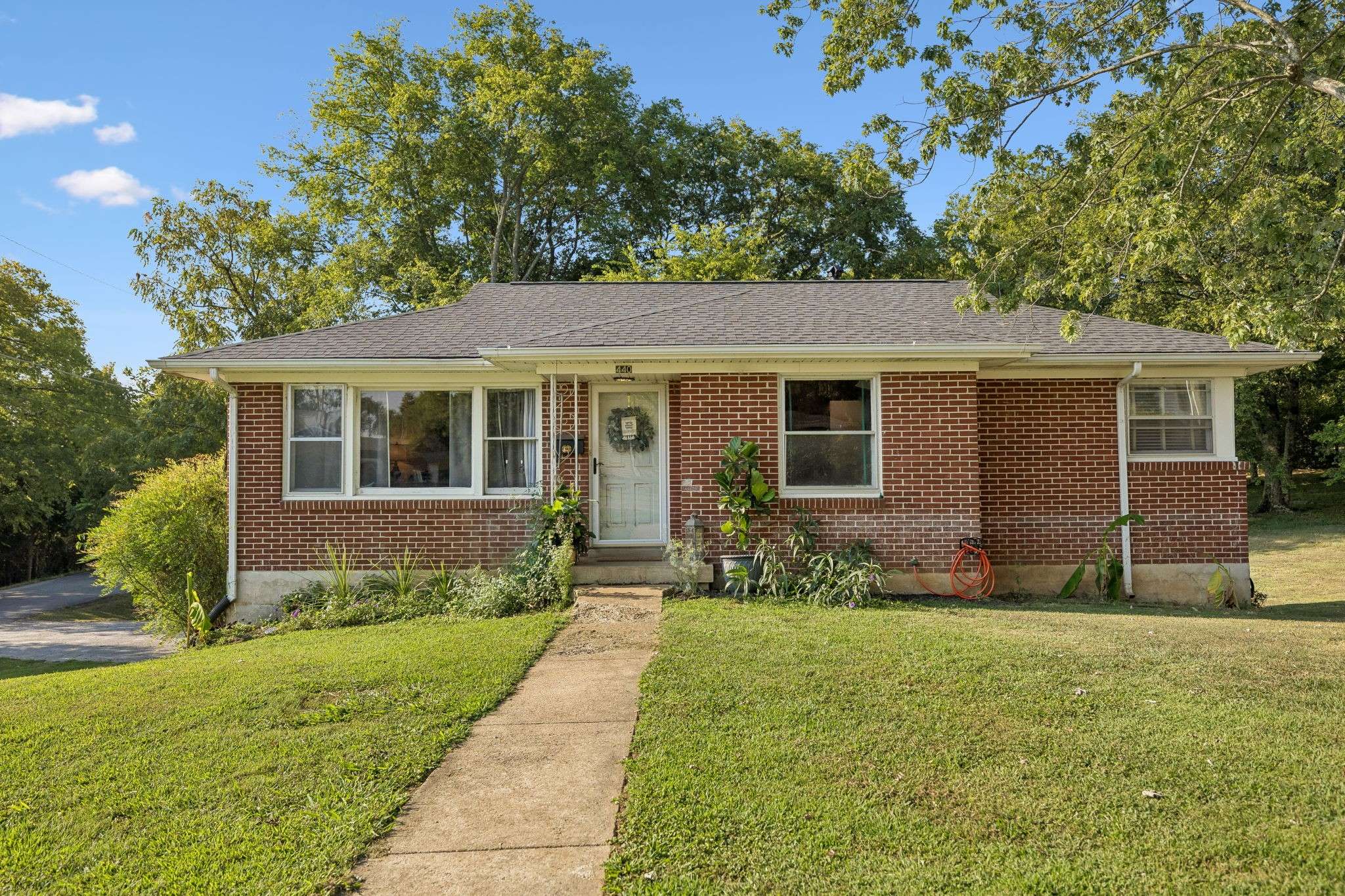 440 8th Ave #S, Lewisburg, TN 37091