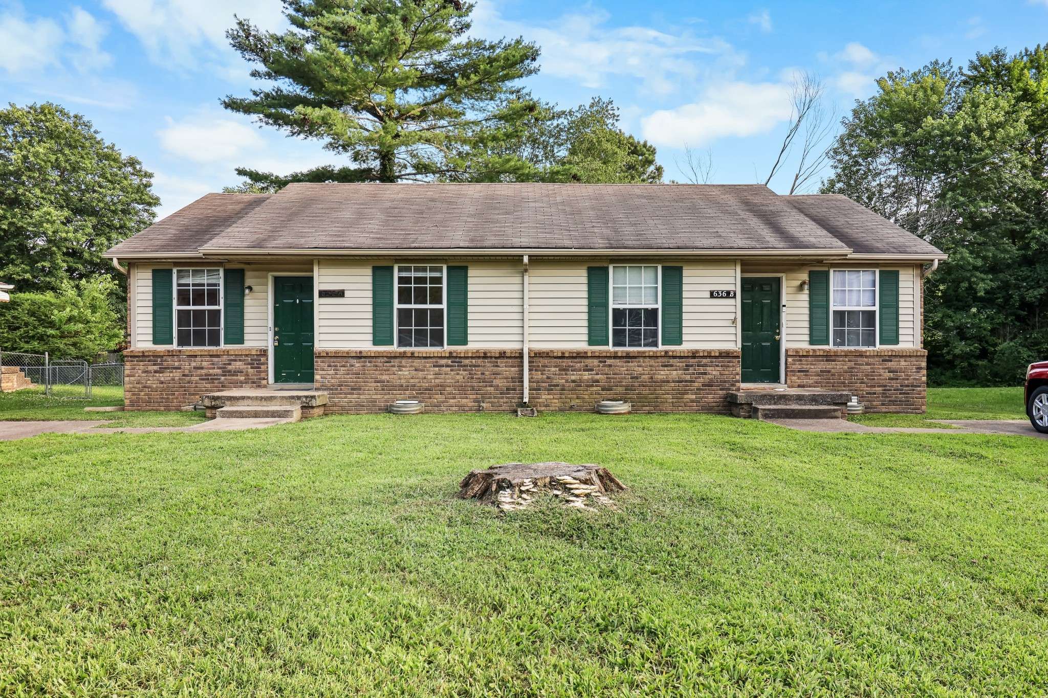 636 R S Bradley Blvd, Clarksville, TN 37042