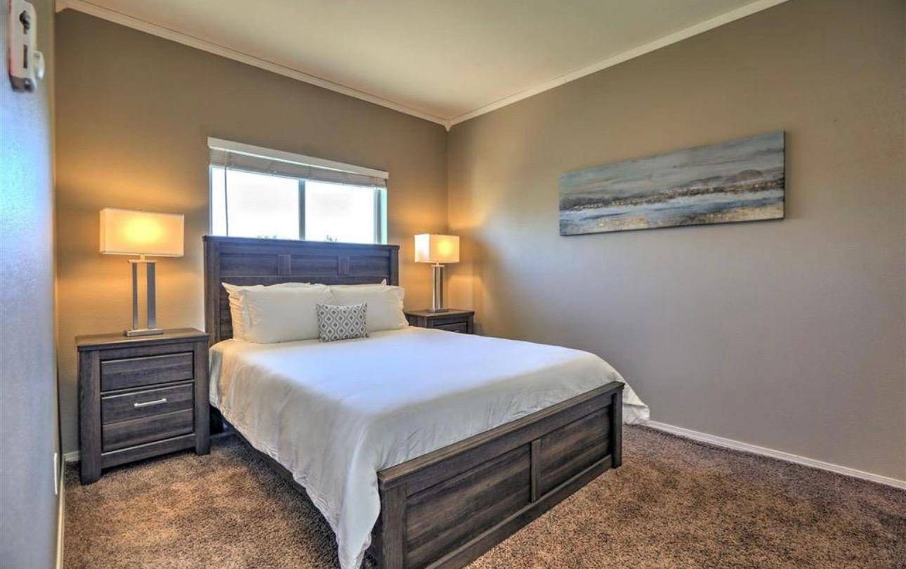 22855 E Country Vista Dr #348, Liberty Lake, WA 99019