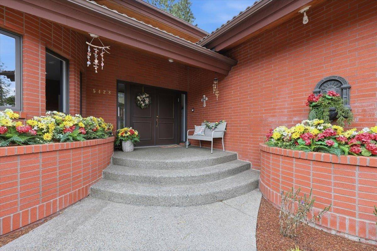 5428 S Quail Ridge Cir, Spokane, WA 99223