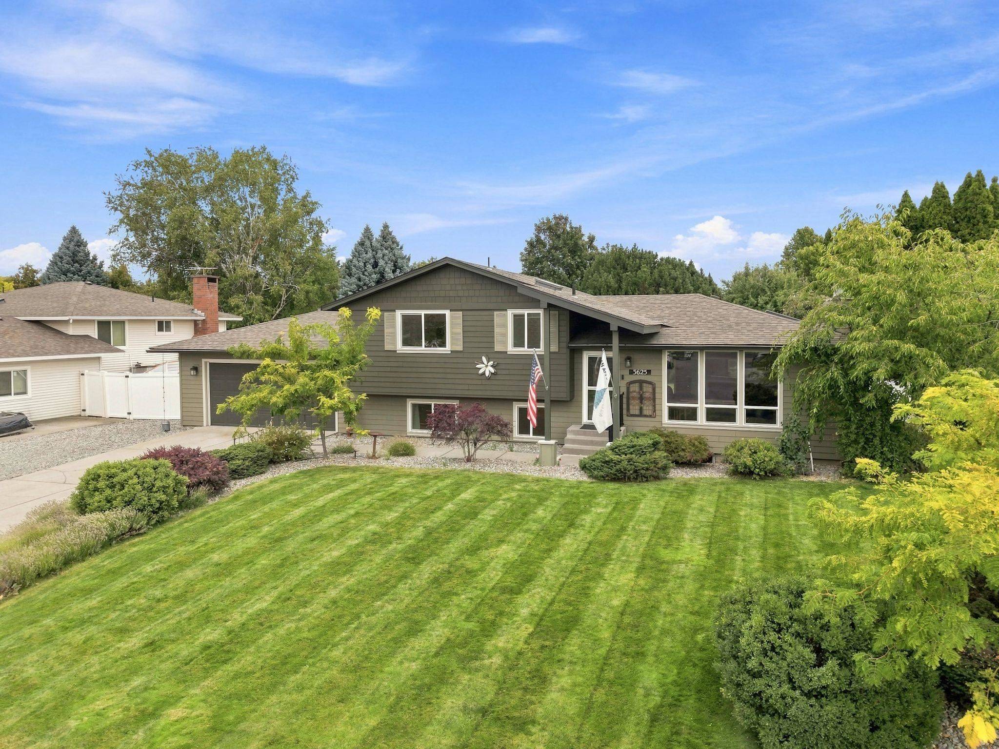 3625 S LORETTA Dr, Spokane Valley, WA 99206