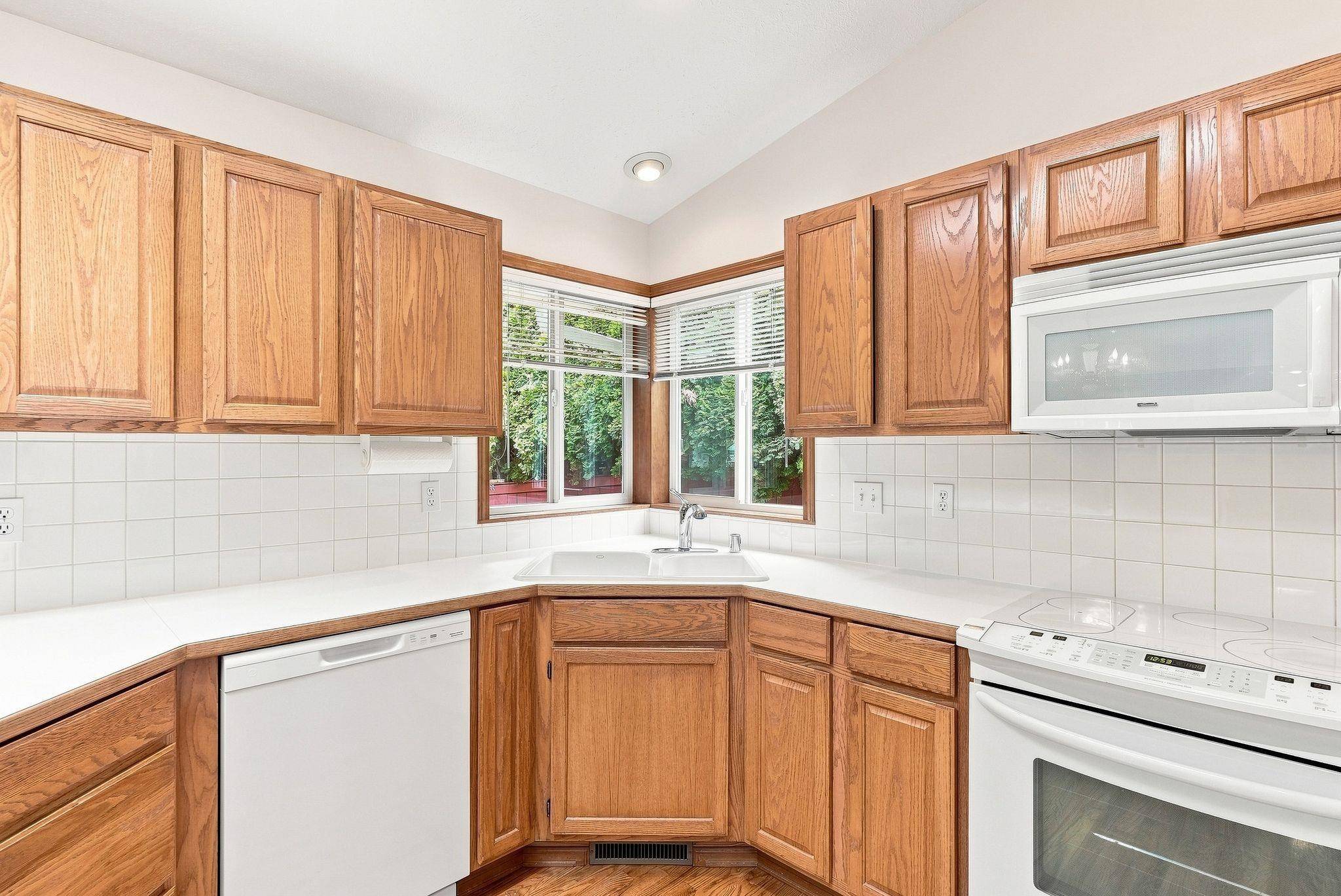 6204 W Excell Ave, Spokane, WA 99208