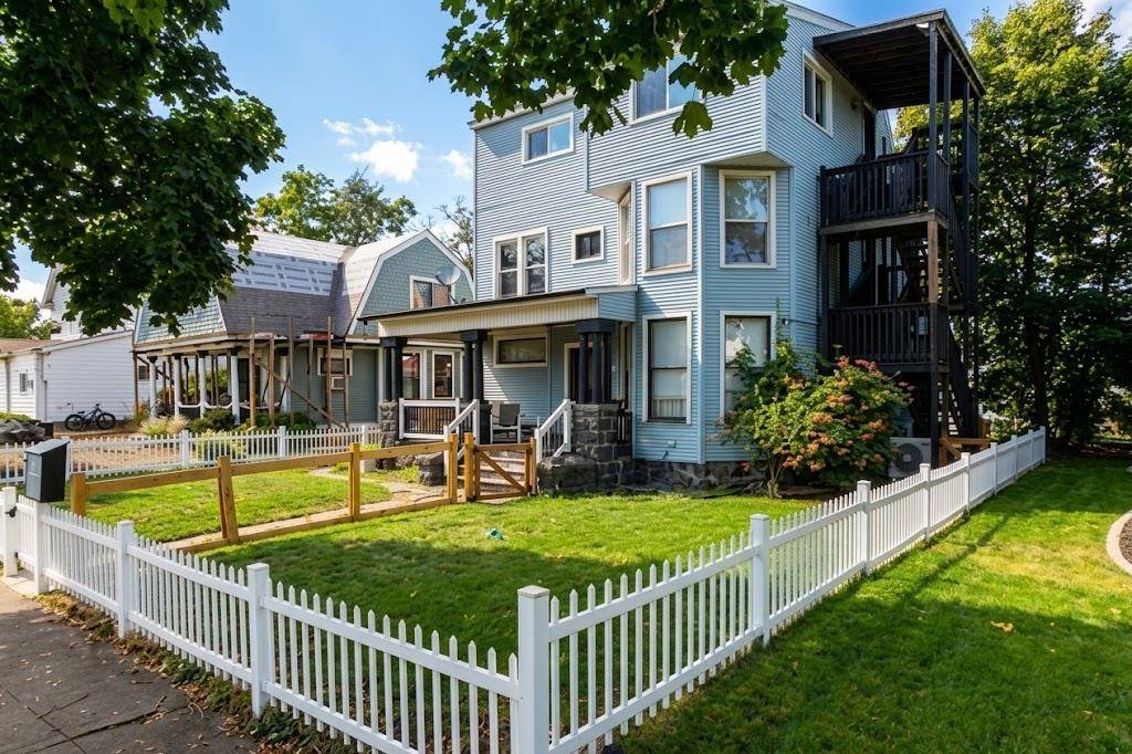1316 W Dean Ave, Spokane, WA 99201