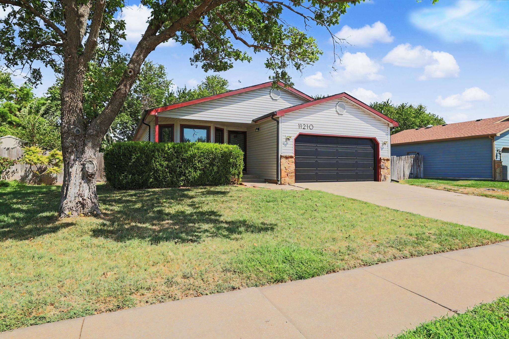 11210 W Jewell St, Wichita, KS 67209