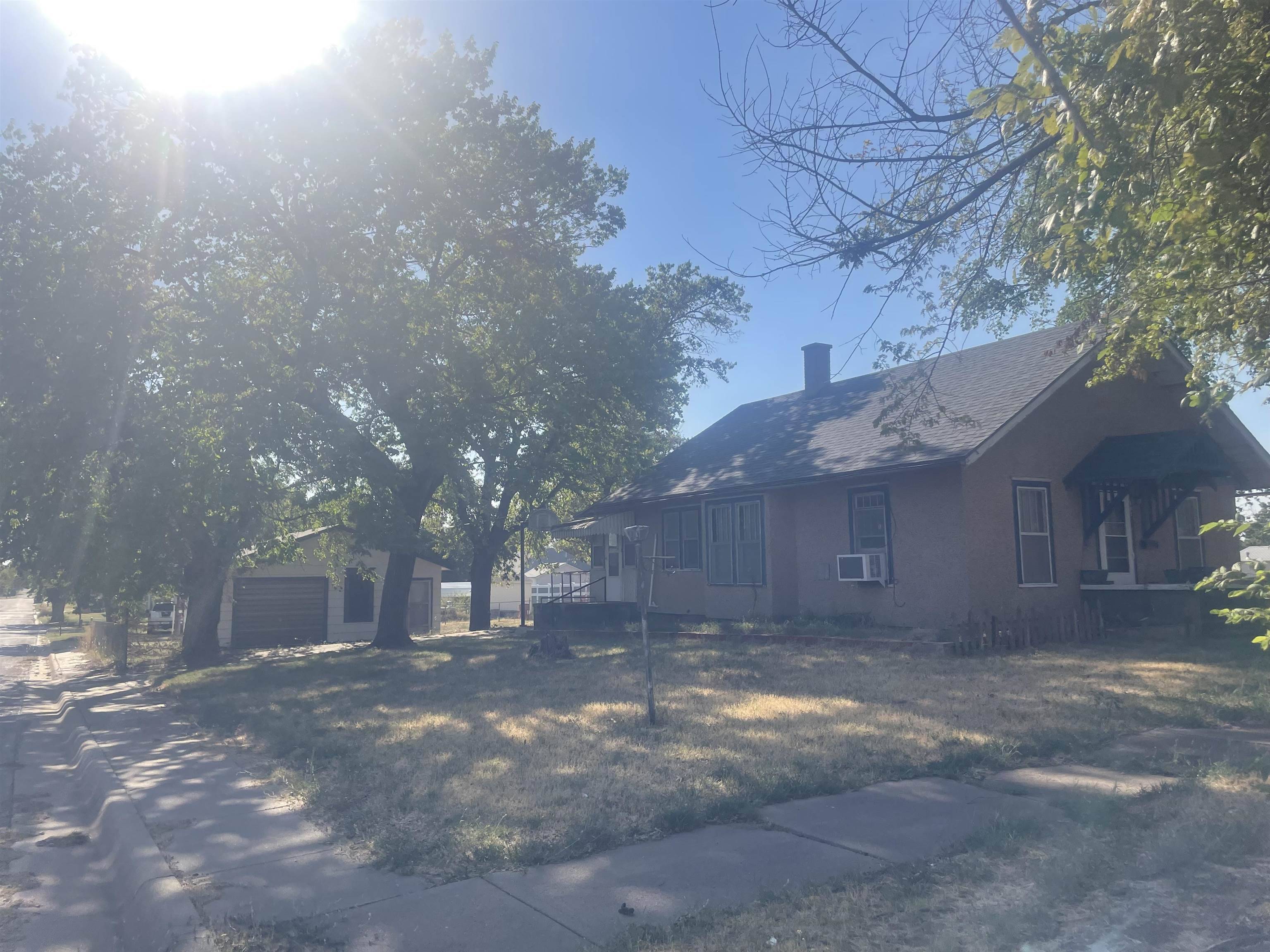 401 N Blaine, Attica, KS 67009