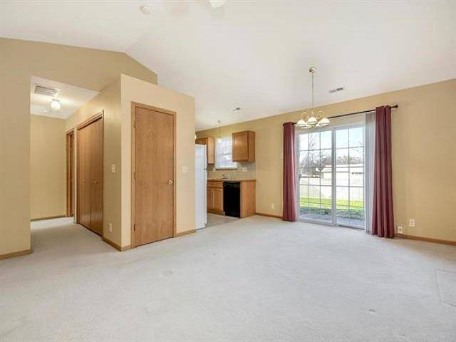 616 Autumn Ridge Ct, Andover, KS 67002