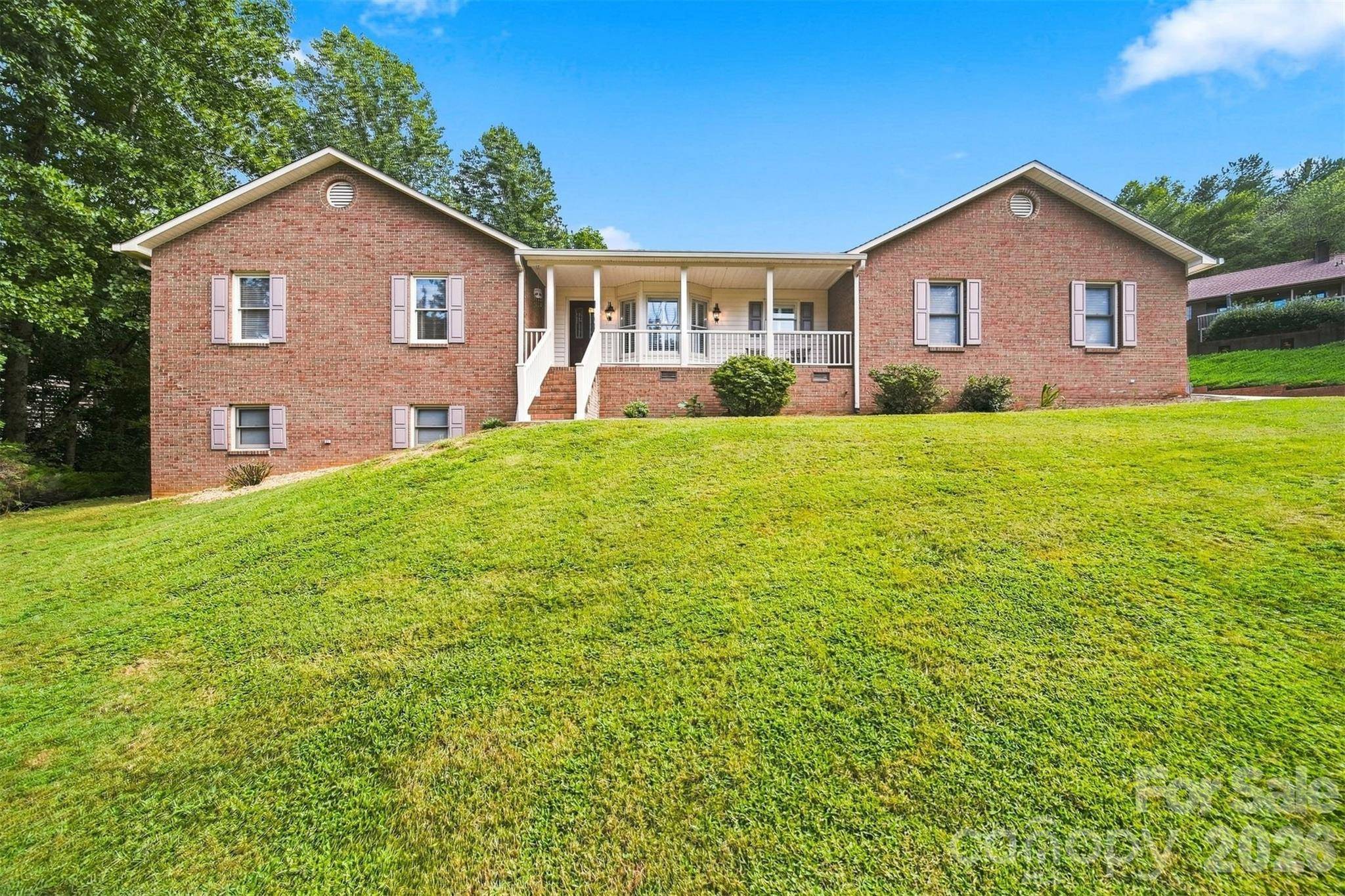 107 Timberline DR, Morganton, NC 28655