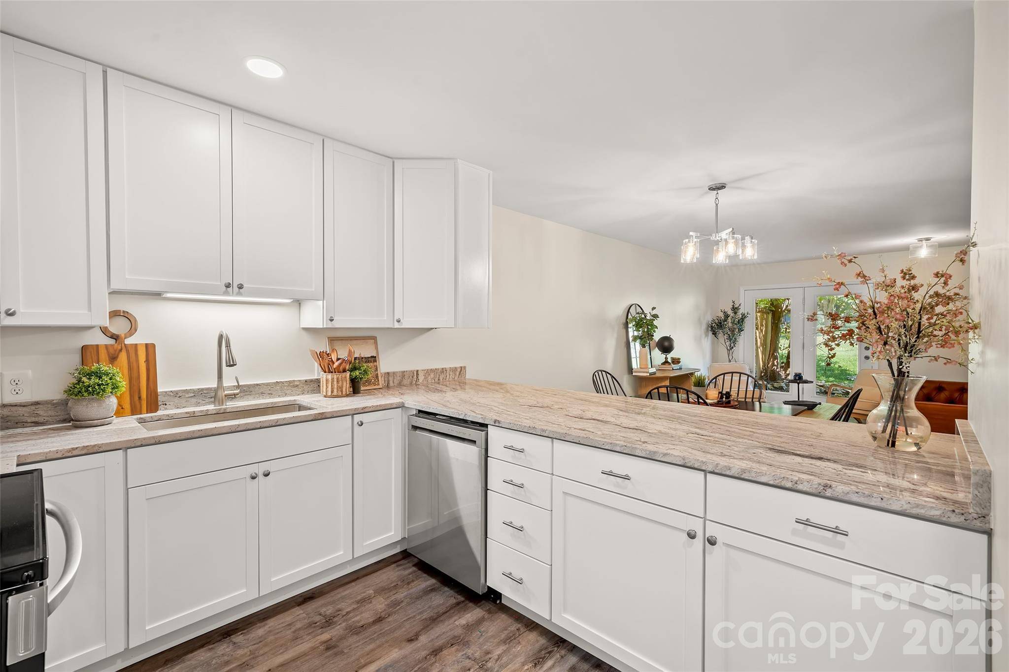 131 Colony DR, Arden, NC 28704
