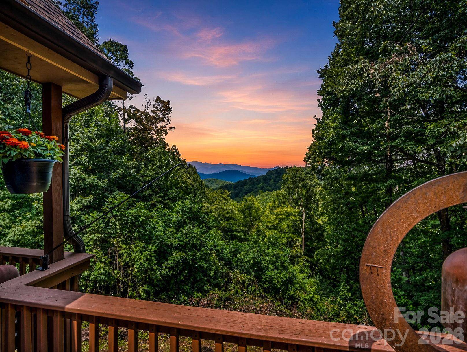121 Mitchell View DR, Old Fort, NC 28762