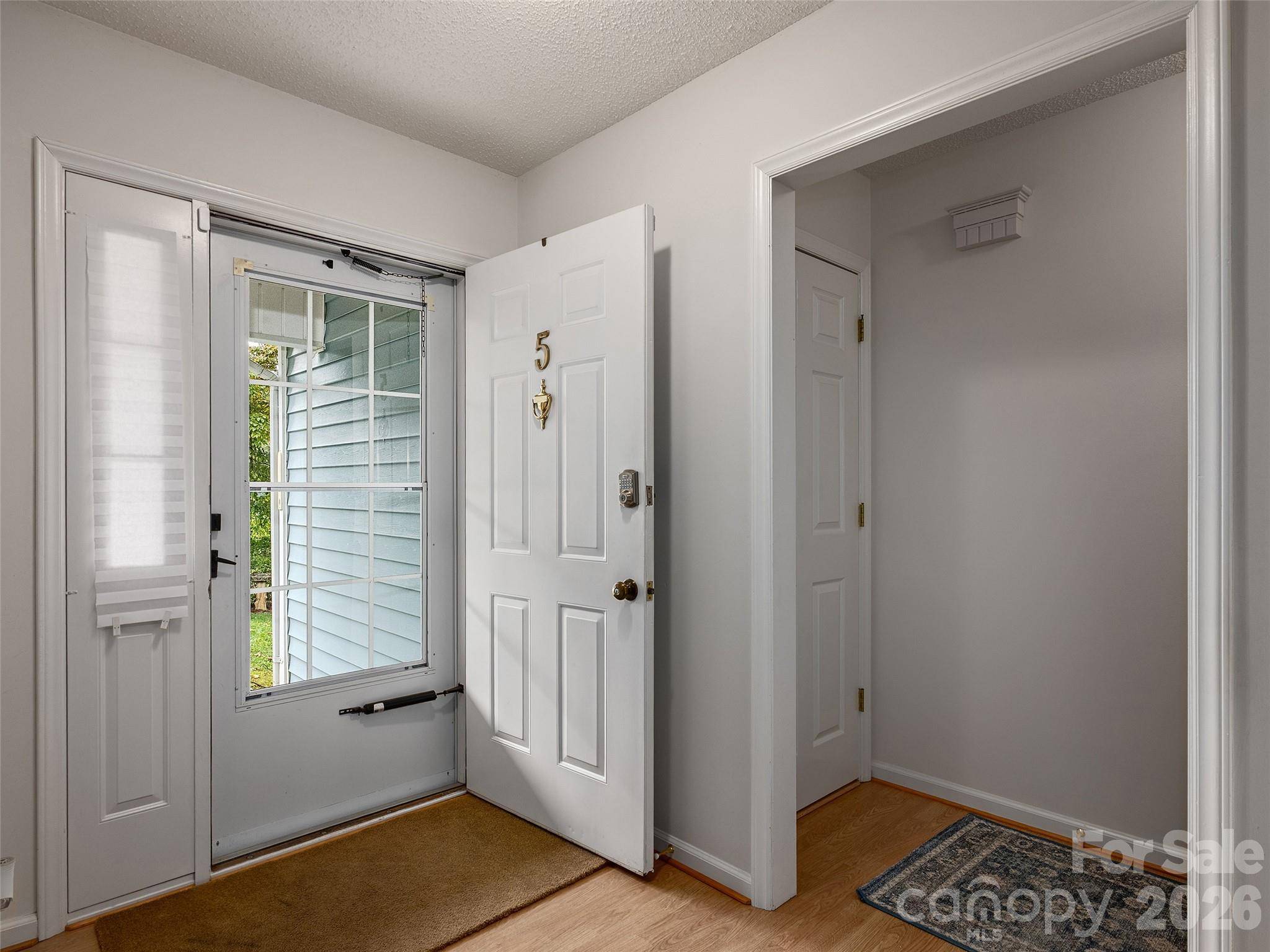 5 St Andrews DR, Etowah, NC 28729