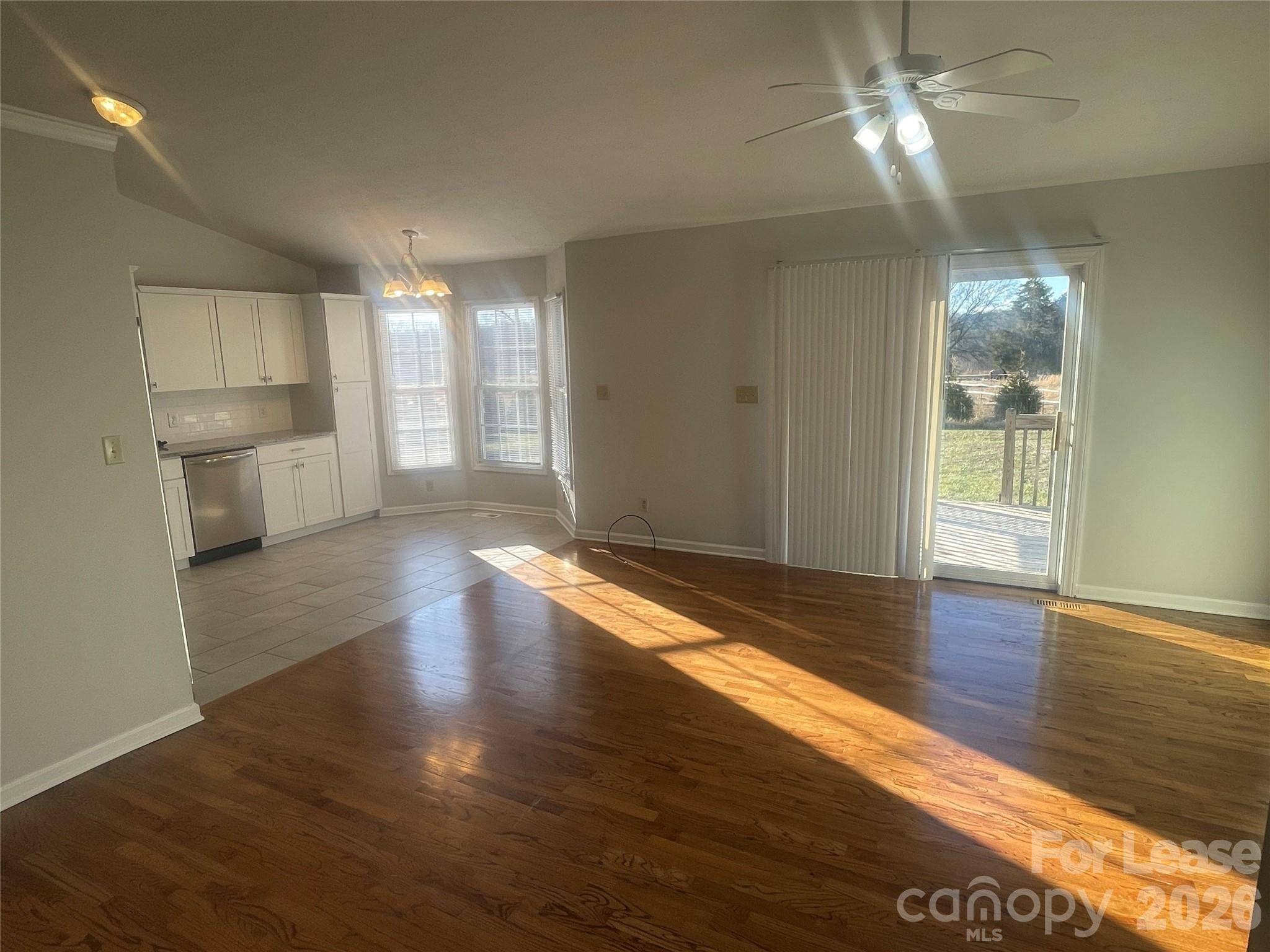 1444 Farmington Hills DR, Conover, NC 28613