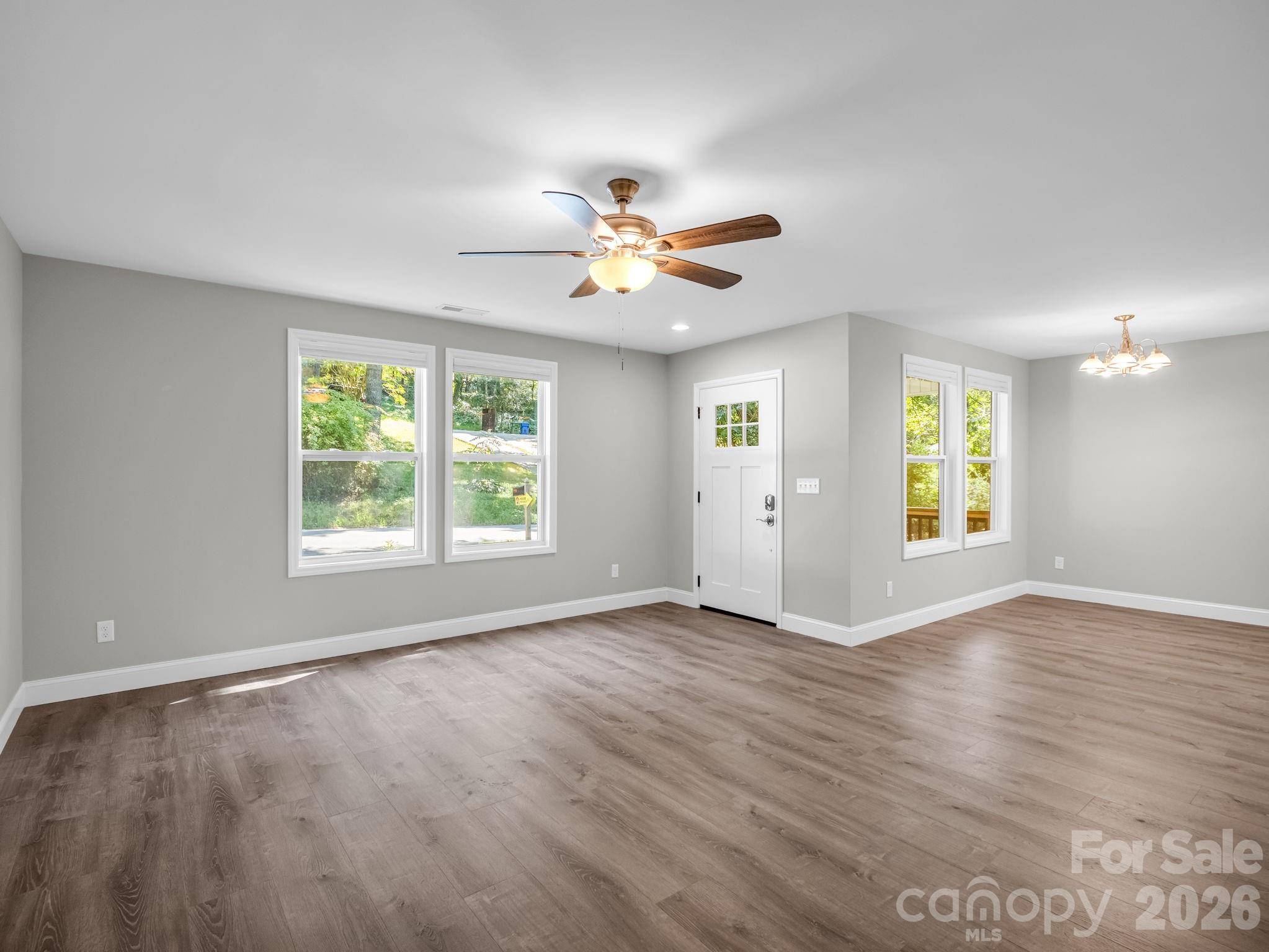 92 Lakeside DR, Asheville, NC 28806
