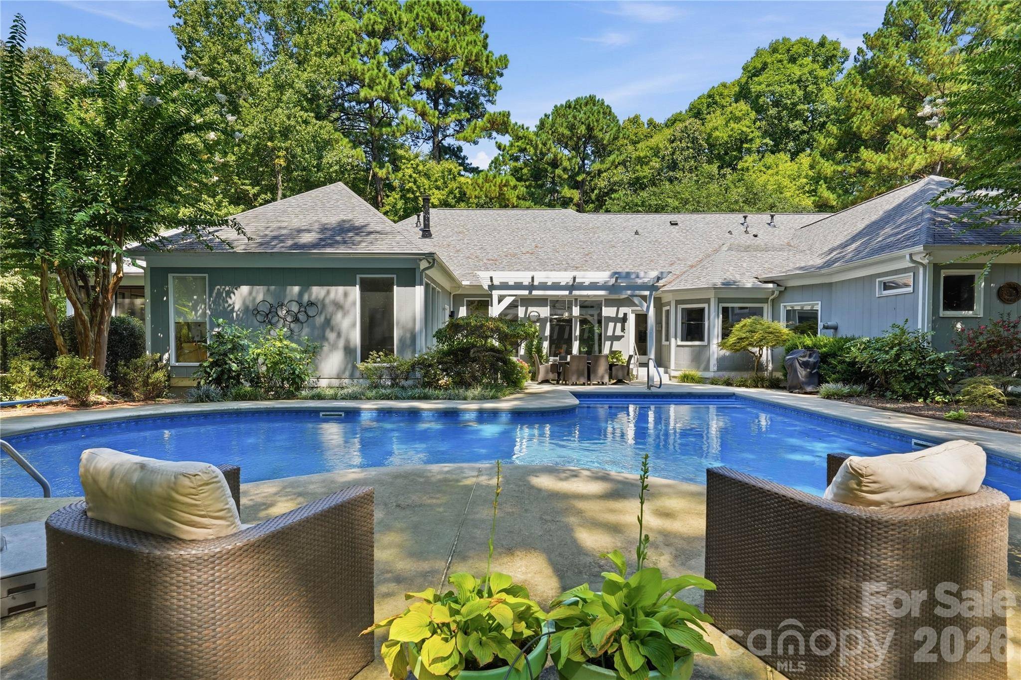 1 Brigadoon LN, Waxhaw, NC 28173